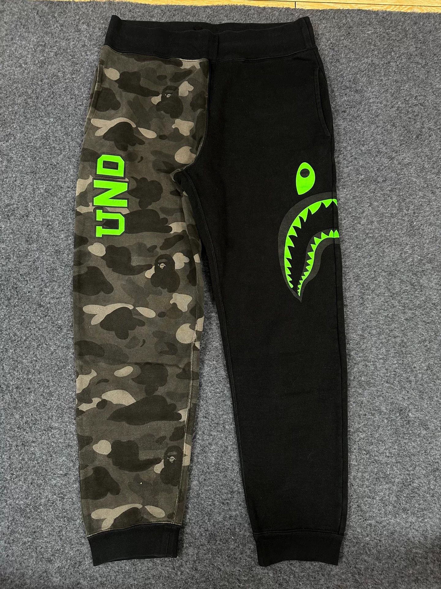 Bape Bape Multi Camo Collab Designer Size US 32 / EU 48 - 1 Thumbnail