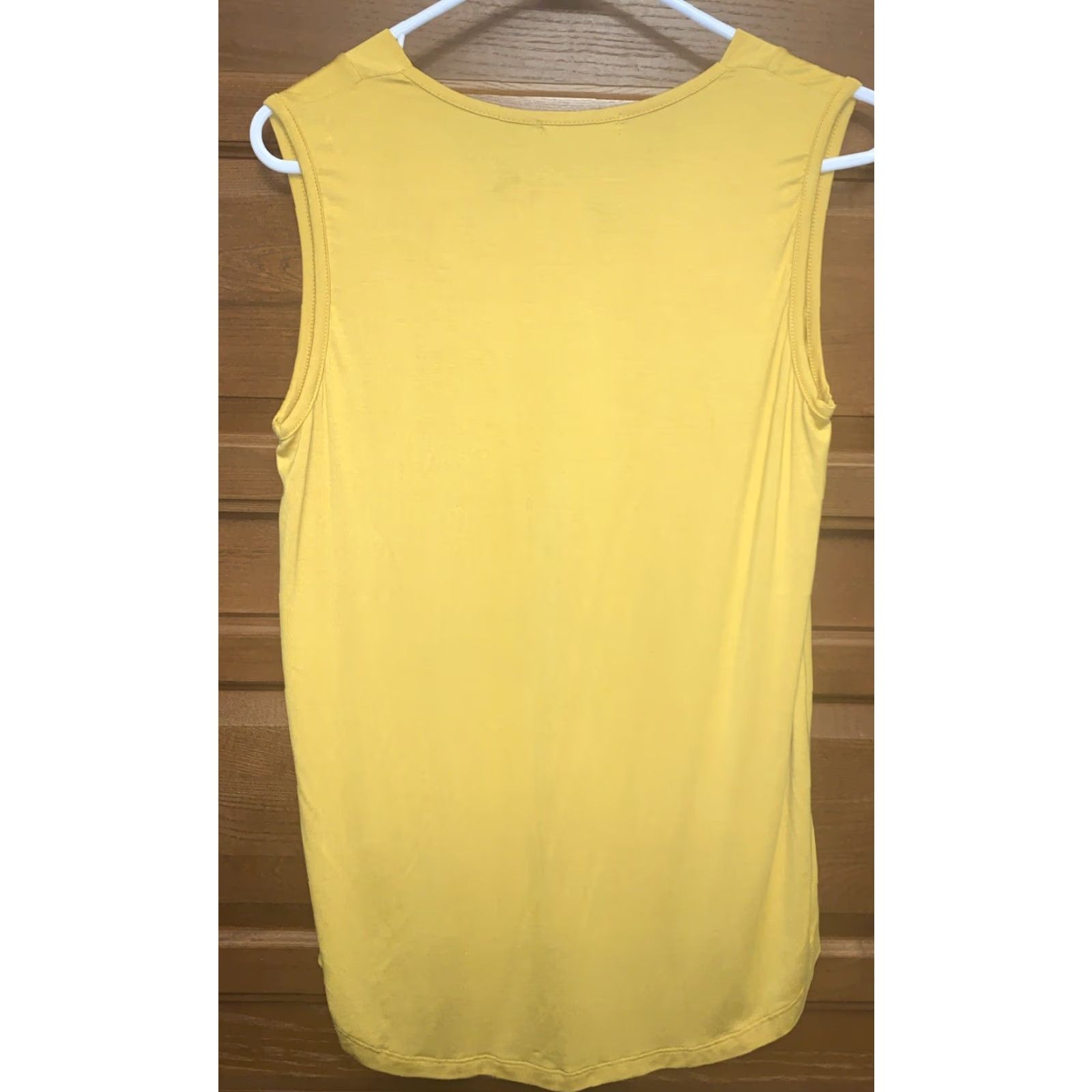 Vintage STACCATO Tank Woman S V-Neck Mustard Yellow 393 NWT Tank Top Size S / US 4 / IT 40 - 2 Thumbnail
