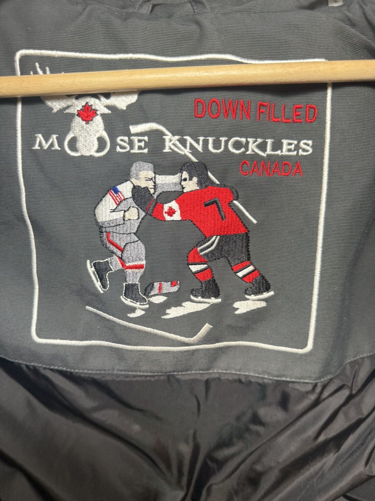 Moose Knuckles Moose Knuckles Stirling Long Parka Women’s M Grey Size M / US 6-8 / IT 42-44 - 5 Thumbnail