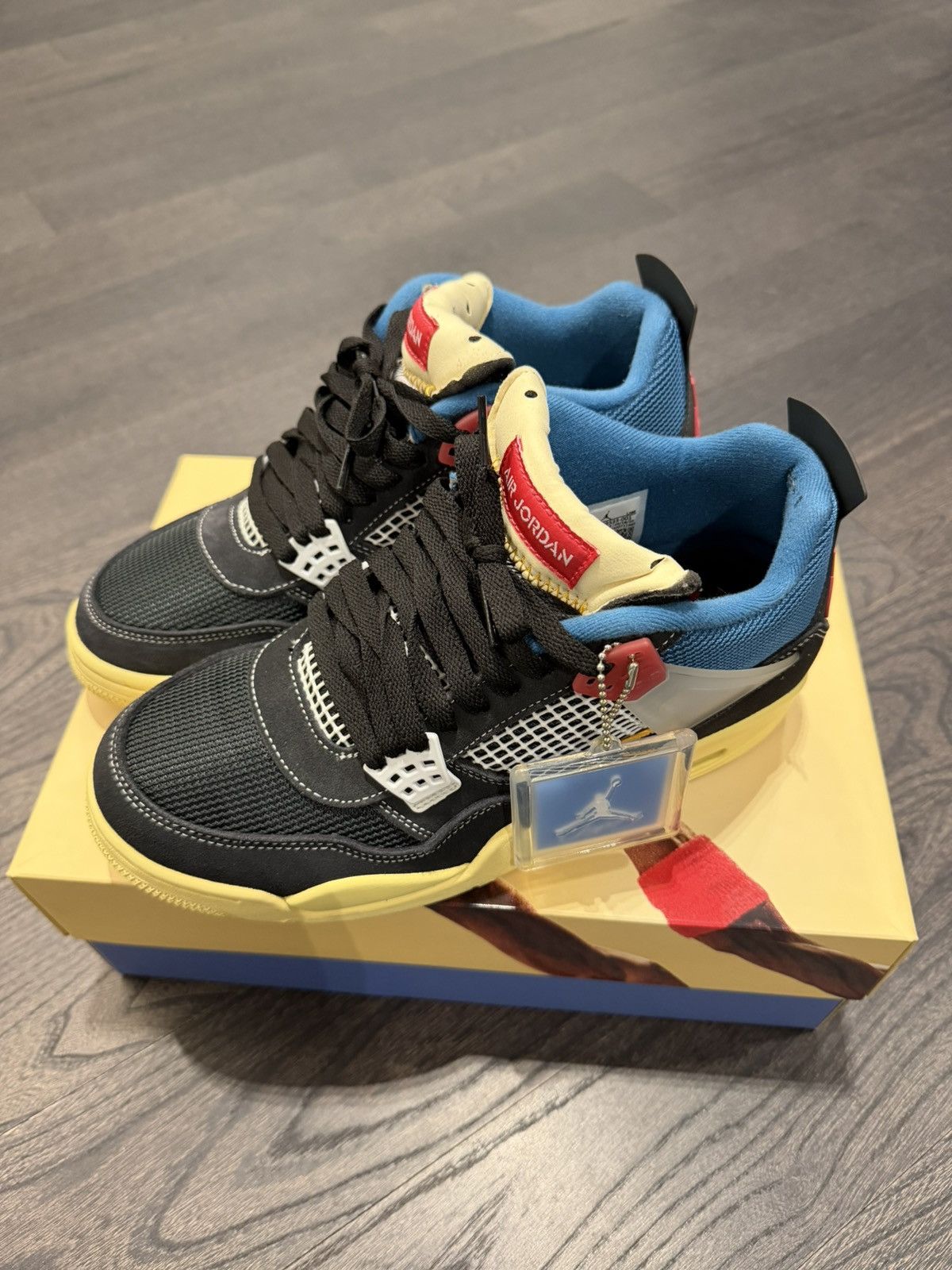 Jordan Brand × Union LA Jordan 4 x Union Retro Off Noir Size US 9 / EU 42 - 1 Thumbnail