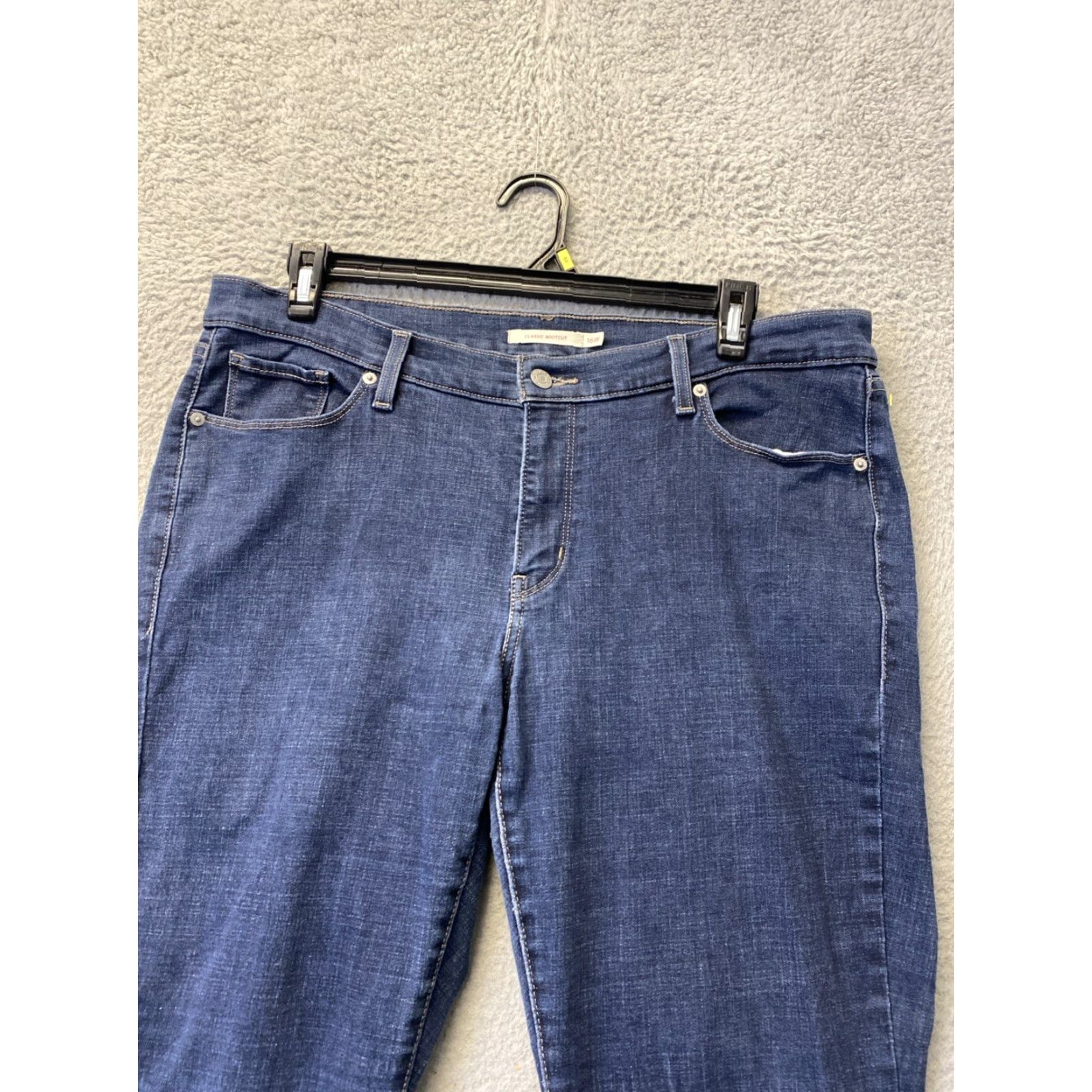 Levi's VINTAGE Levi's Jeans Womens Size 16W Plus Blue Bootcut Stretch 90s Womens Size 38" / US 16 / IT 52 - 2 Thumbnail