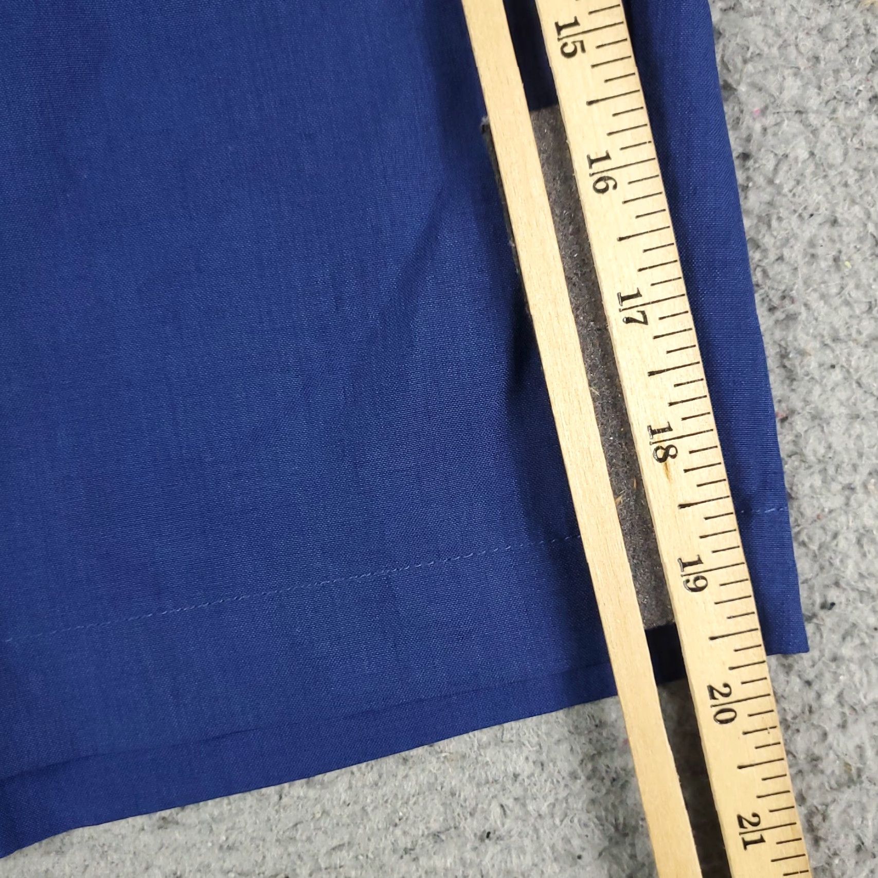 Vintage Donald Ross Mens Shorts 40 Blue Polyester Flat Front Chino Casual Flat-Front Solid Front Zip Pocket Regular 40 Mens Clothing Blues Size US 40 / EU 56 - 5 Thumbnail