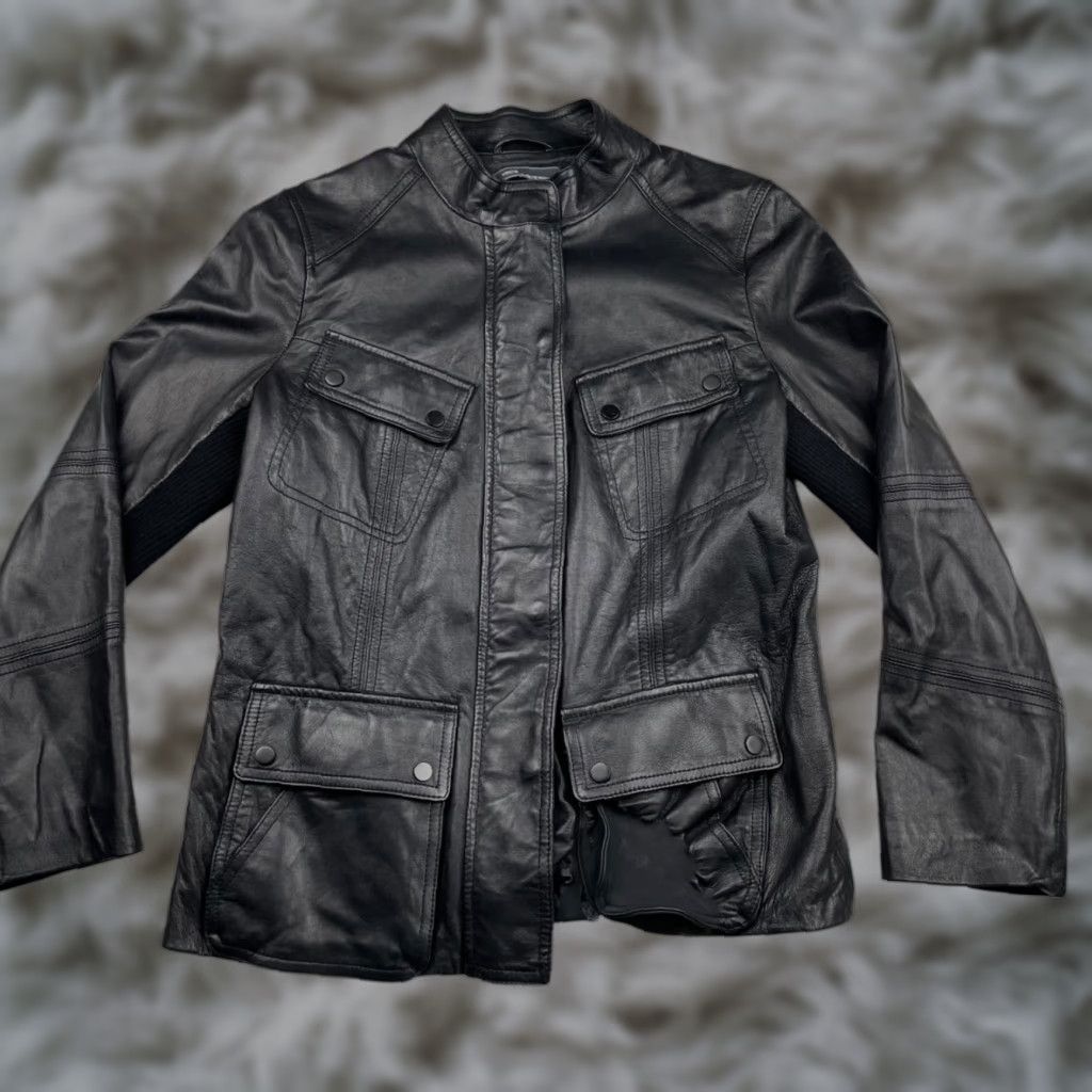 Vince Vince Women's Leather Moto Jacket Black Medium Full Zip/Buttons Lined Crew Neck Collared 100% Leather Budget Vintage: No Size M / US 6-8 / IT 42-44 - 1 Thumbnail