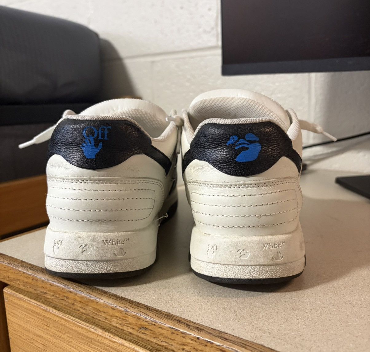 Off-White Off White Out of Office Sneakers Size US 10 / EU 43 - 5 Thumbnail