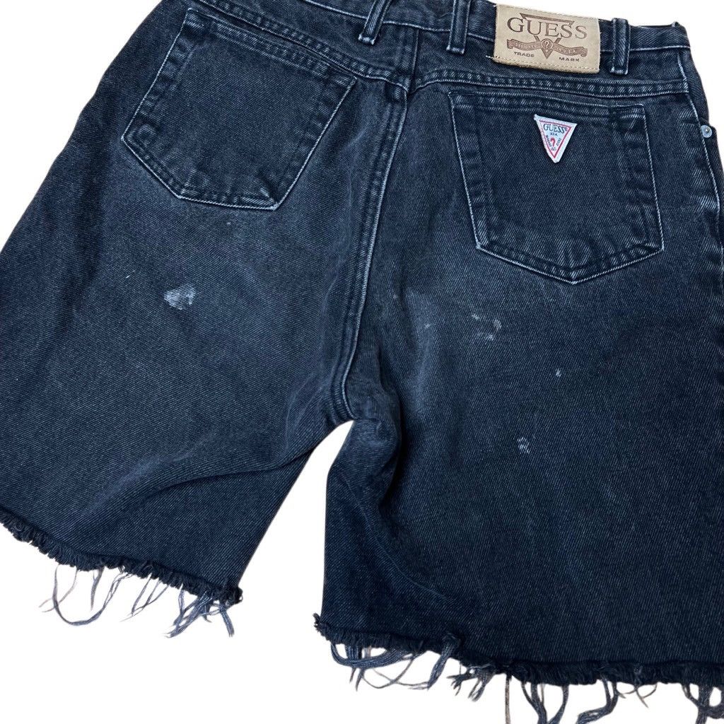 Guess × Vintage Vintage Guess Black Stonewash Jean Shorts Jorts Woman’s 31 Size 31" - 2 Thumbnail