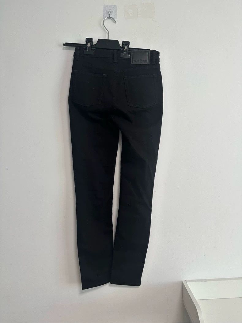 Acne Studios acne studios black jeans 2502-Nextarrow Size US 27 - 2 Thumbnail