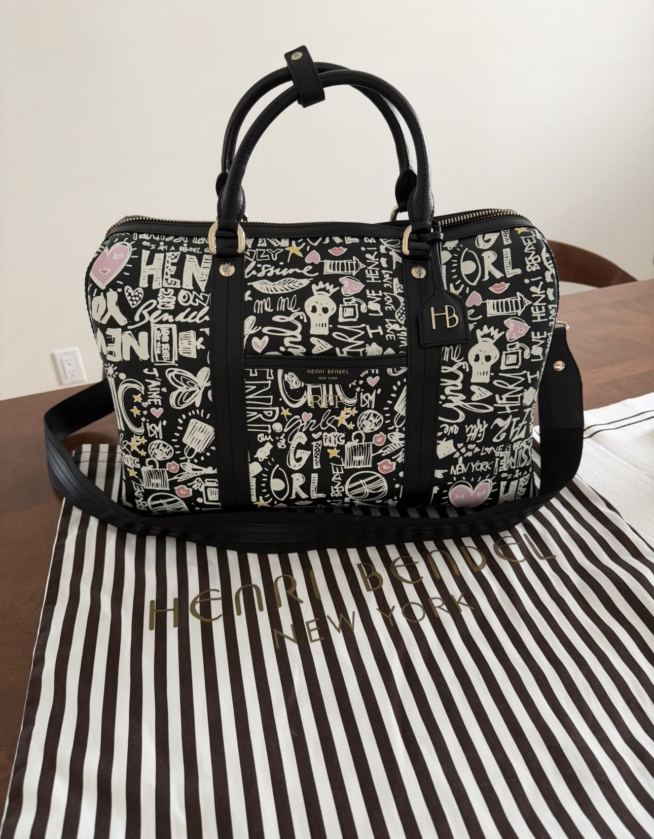 Henri Bendel Henri Bendel Duffle Bag Size ONE SIZE - 1 Thumbnail