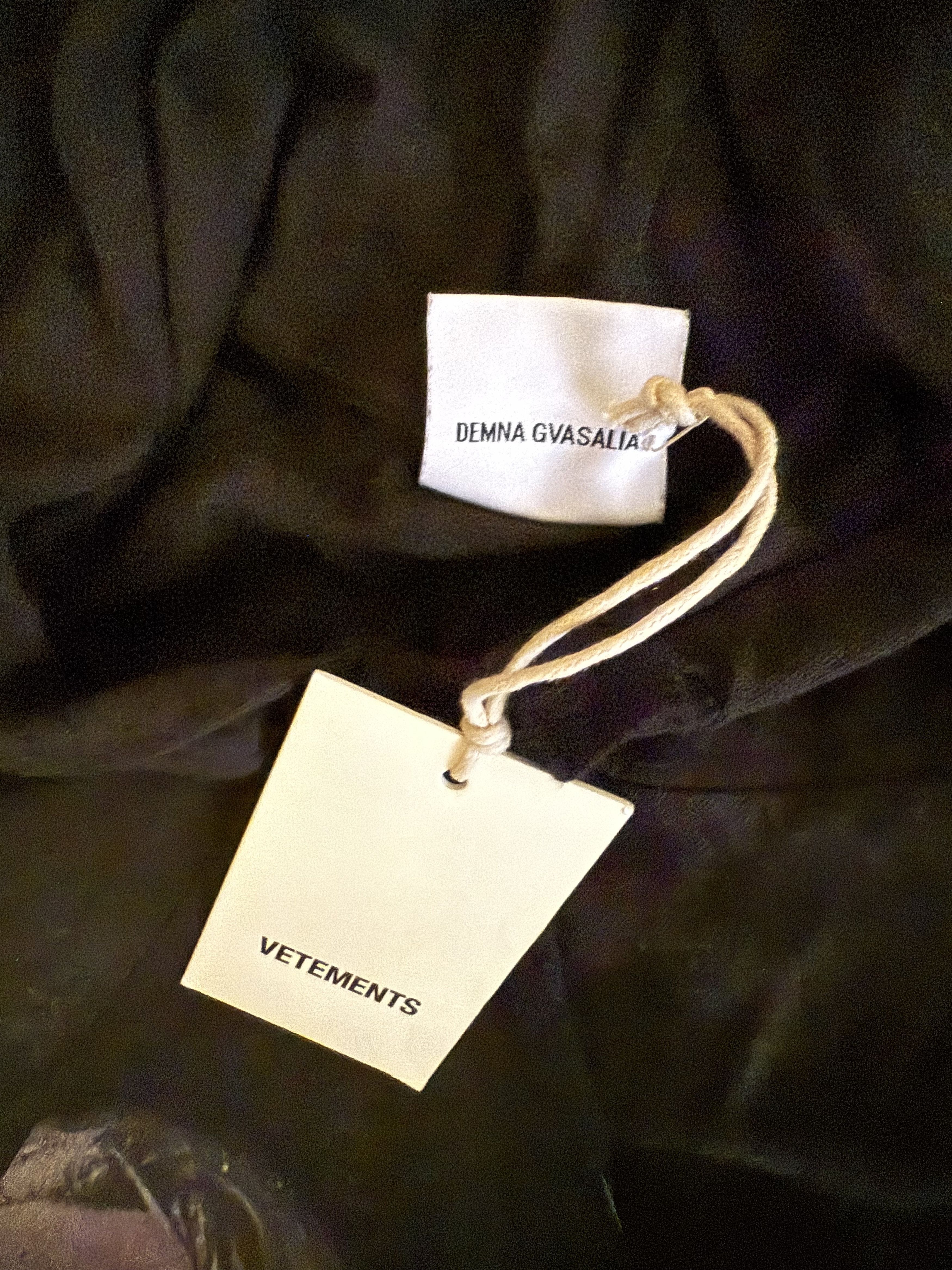 Vetements vetements split hooded kiss titanic lightweight hoodie Size US S / EU 44-46 / 1 - 10 Thumbnail