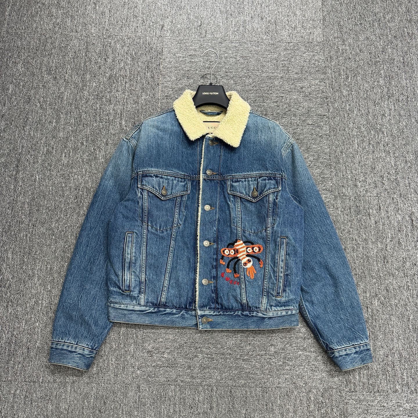 Gucci Gucci Embroidered Patch Denim Jacket Size S Size US S / EU 44-46 / 1 - 1 Thumbnail