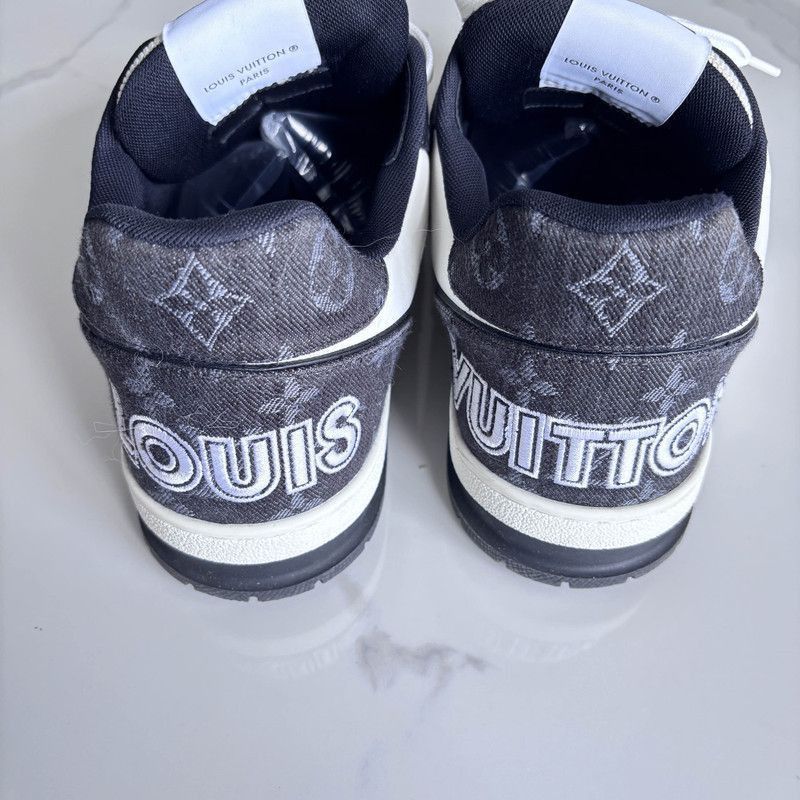 Louis Vuitton Louis Vuitton Velcro Round-Toe Low-Top Sneakers -2508 Size US 9.5 / EU 42-43 - 3 Thumbnail