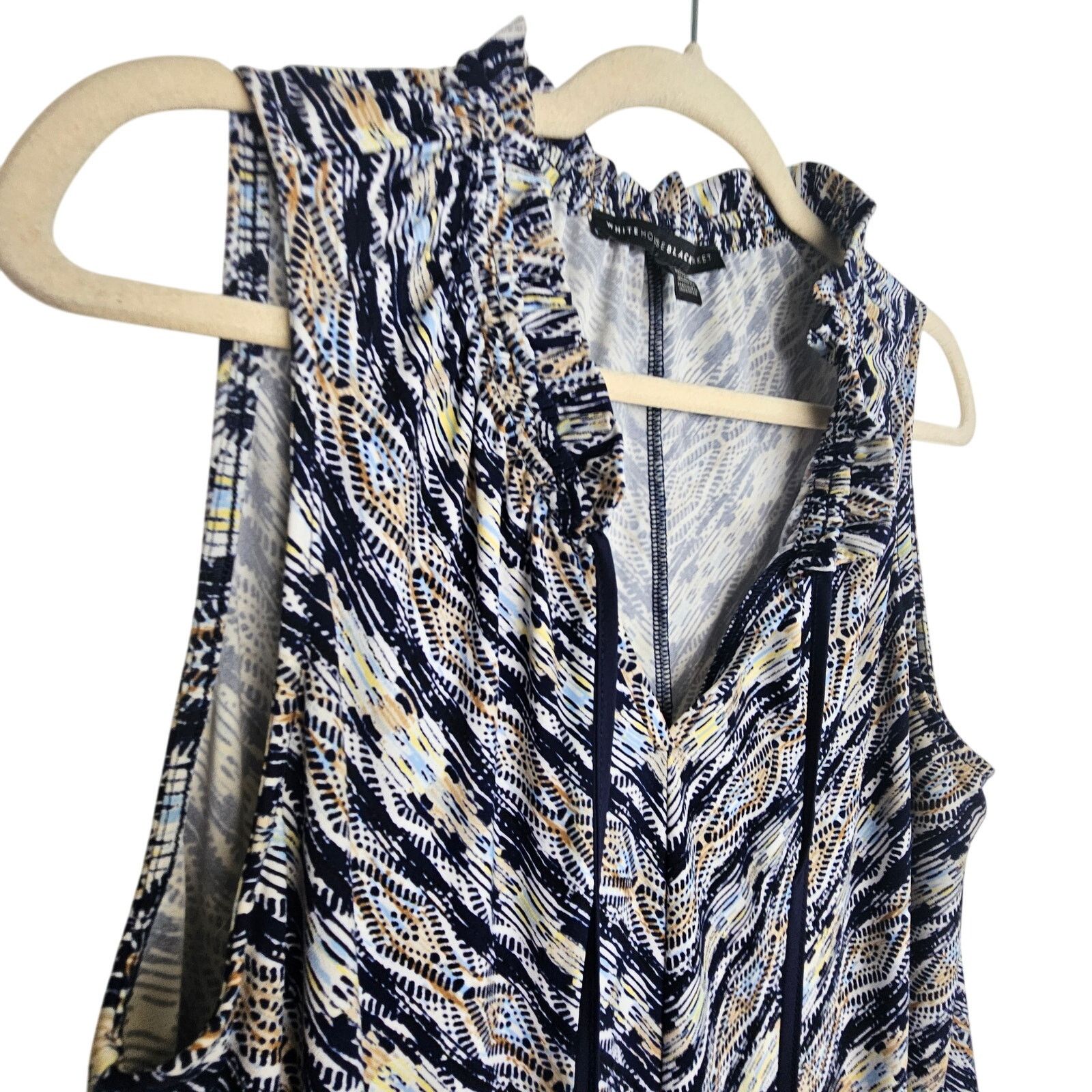 White House Black Market White House Black Market Blouse Sleeveless Shirt Tank M Size M / US 6-8 / IT 42-44 - 4 Thumbnail