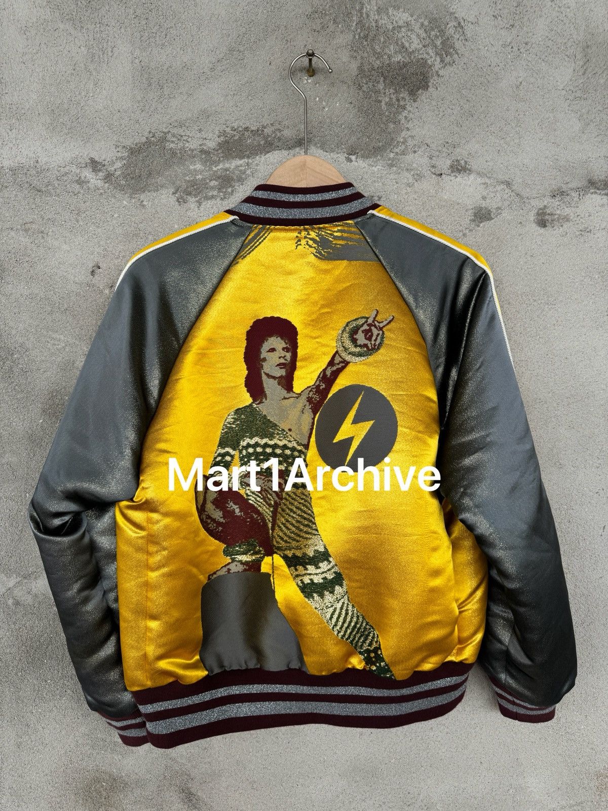 Undercover Undercover 15Fw David Bowie Gold Jacket Size US S / EU 44-46 / 1 - 1 Thumbnail