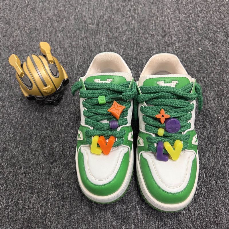Louis Vuitton Louis Vuitton Trainer Maxi Fashion Sneakers for Men -2508 Size US 8 / EU 41 - 2 Thumbnail