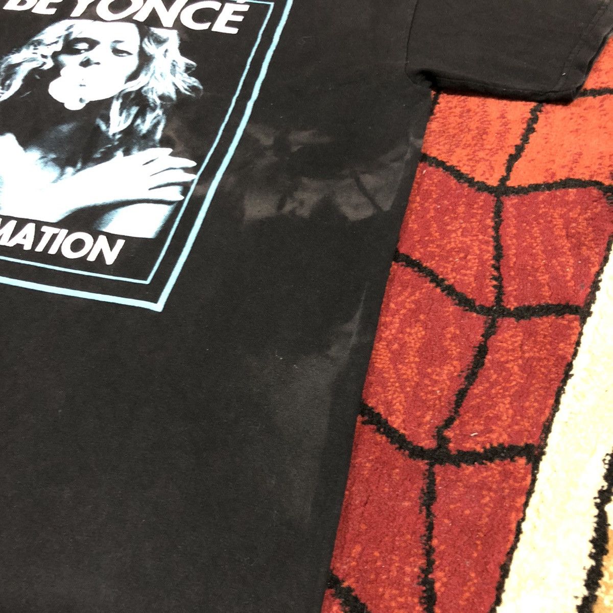Band Tees Vintage Beyonce The Formation Tour T Shirt Size US L / EU 52-54 / 3 - 9 Thumbnail