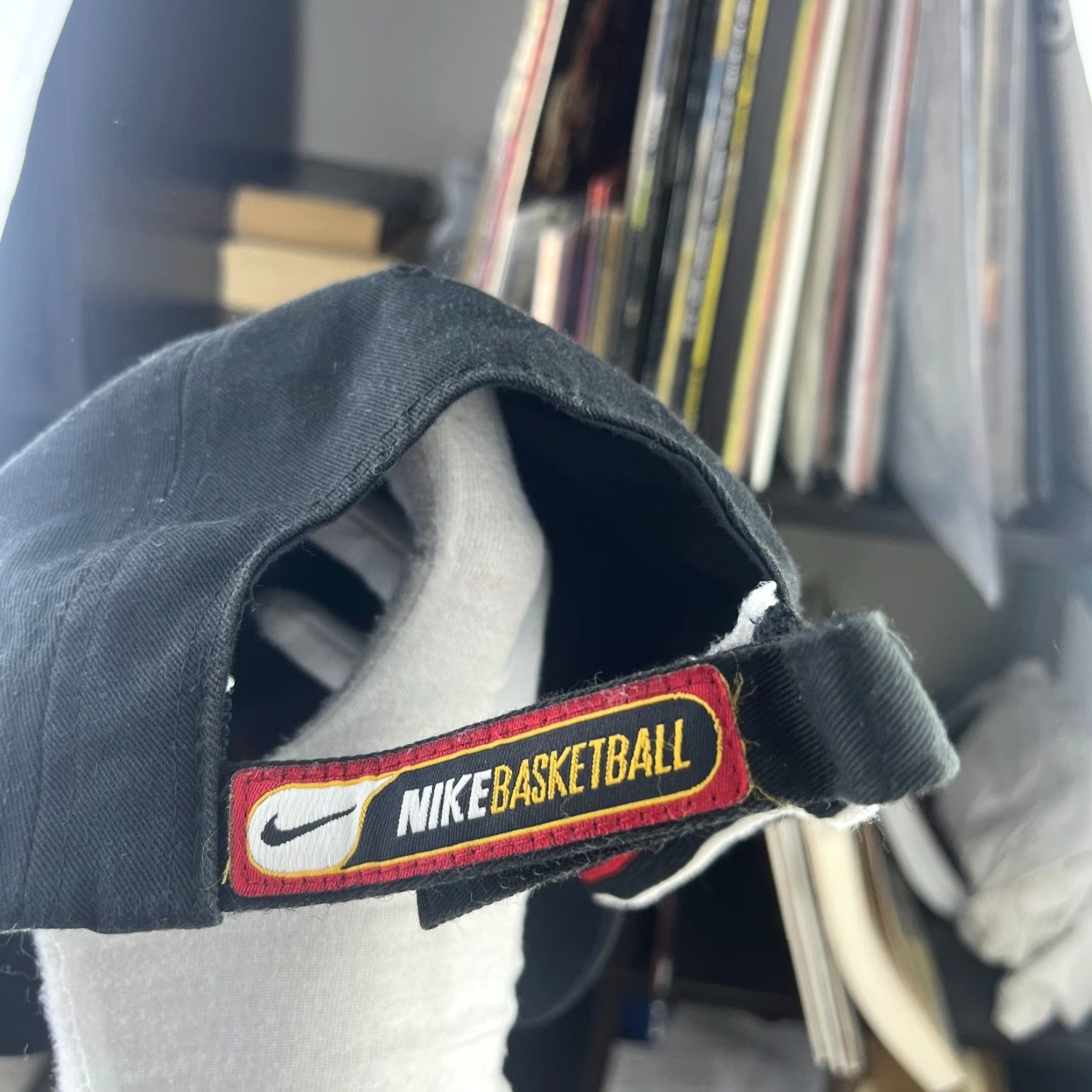 Nike VINTAGE Nike Basketball Swoosh Strapback Hat Men's One Size Black Hat Size ONE SIZE - 3 Thumbnail