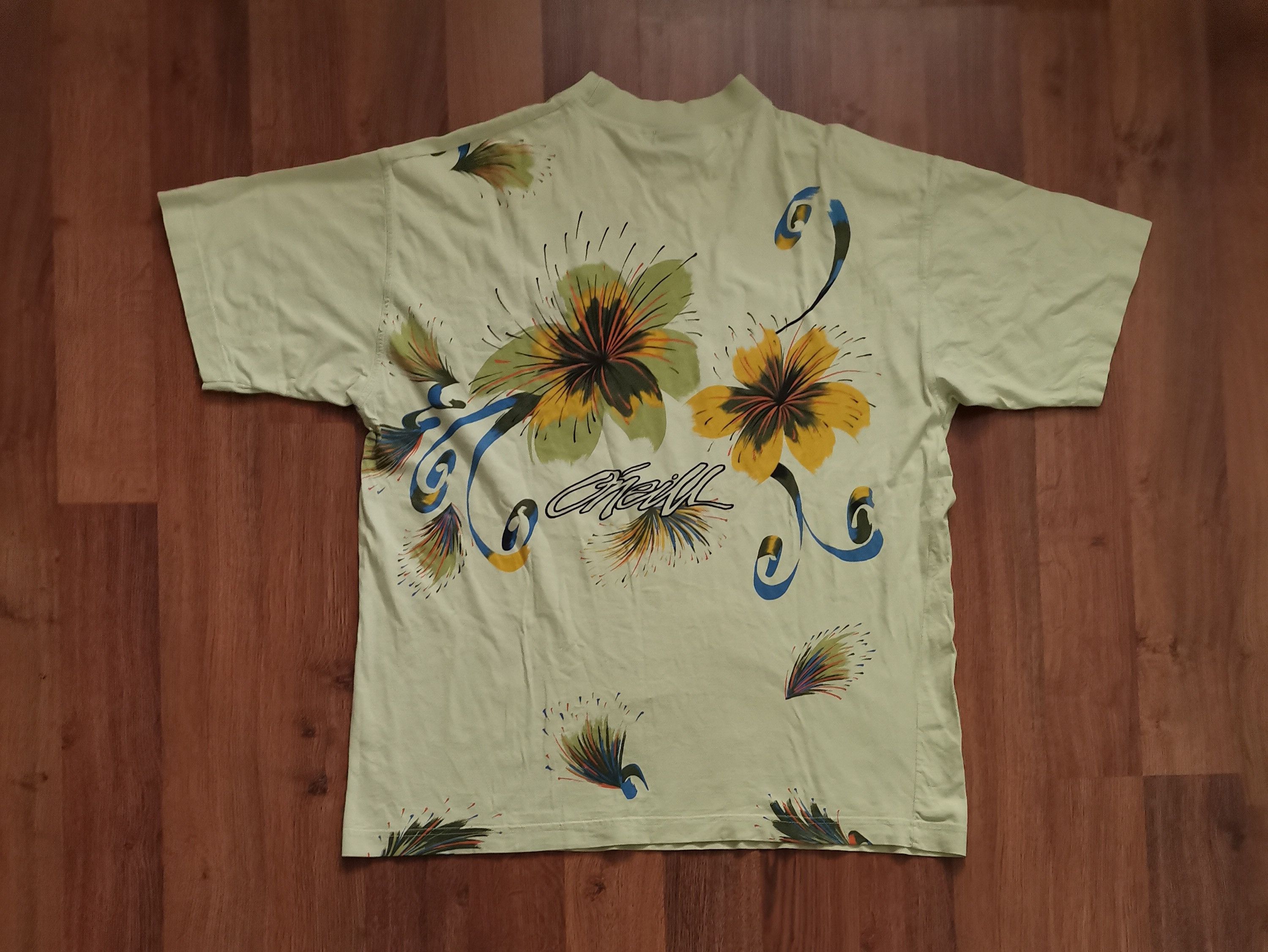 O'Neill Vintage O'Neill Floral Tee Size US L / EU 52-54 / 3 - 1 Thumbnail