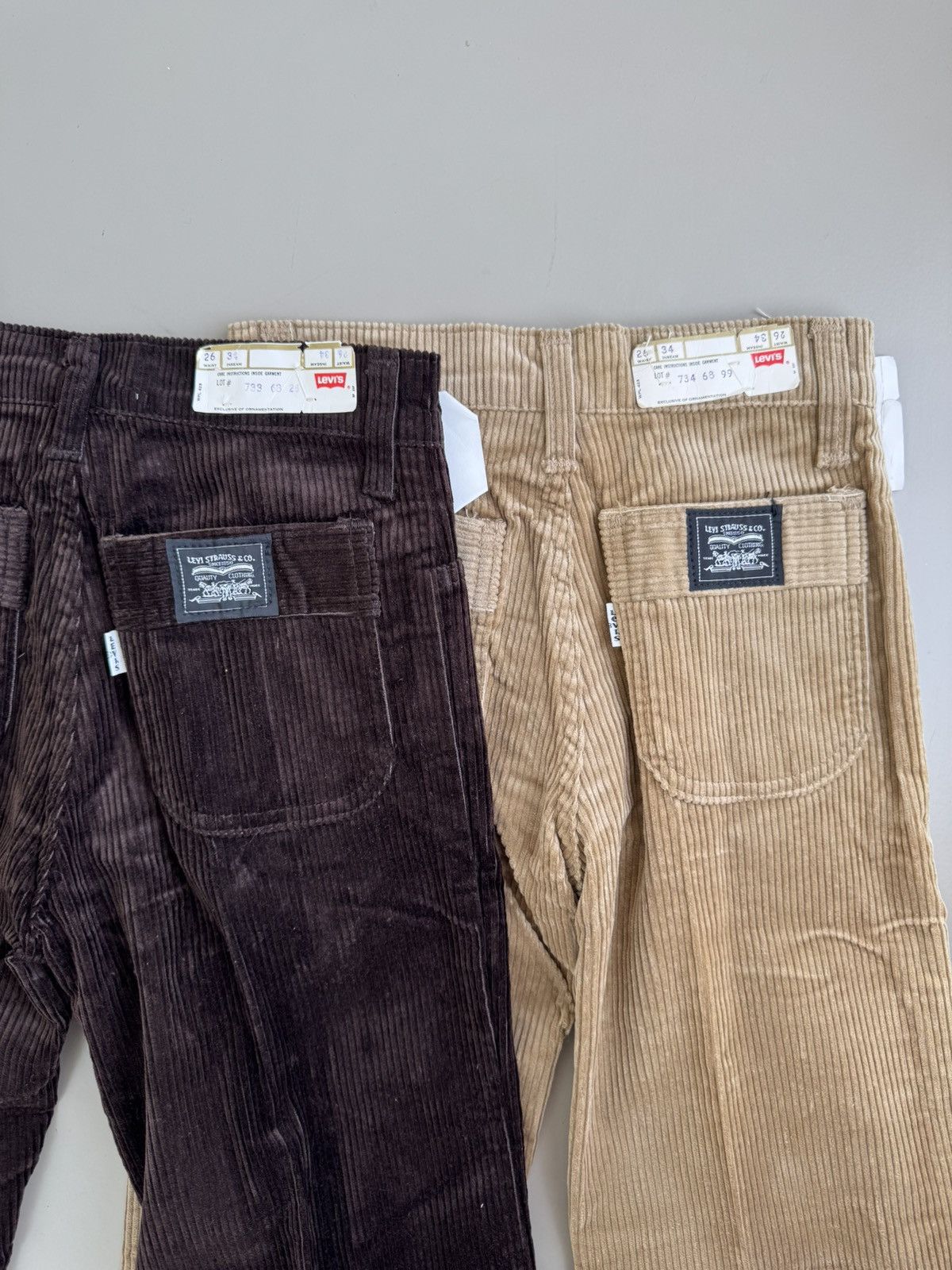 Levi's Vintage Clothing Vintage Deadstock Levi’s Bootcut Corduroy Size 26" / US 2 / IT 38 - 5 Thumbnail