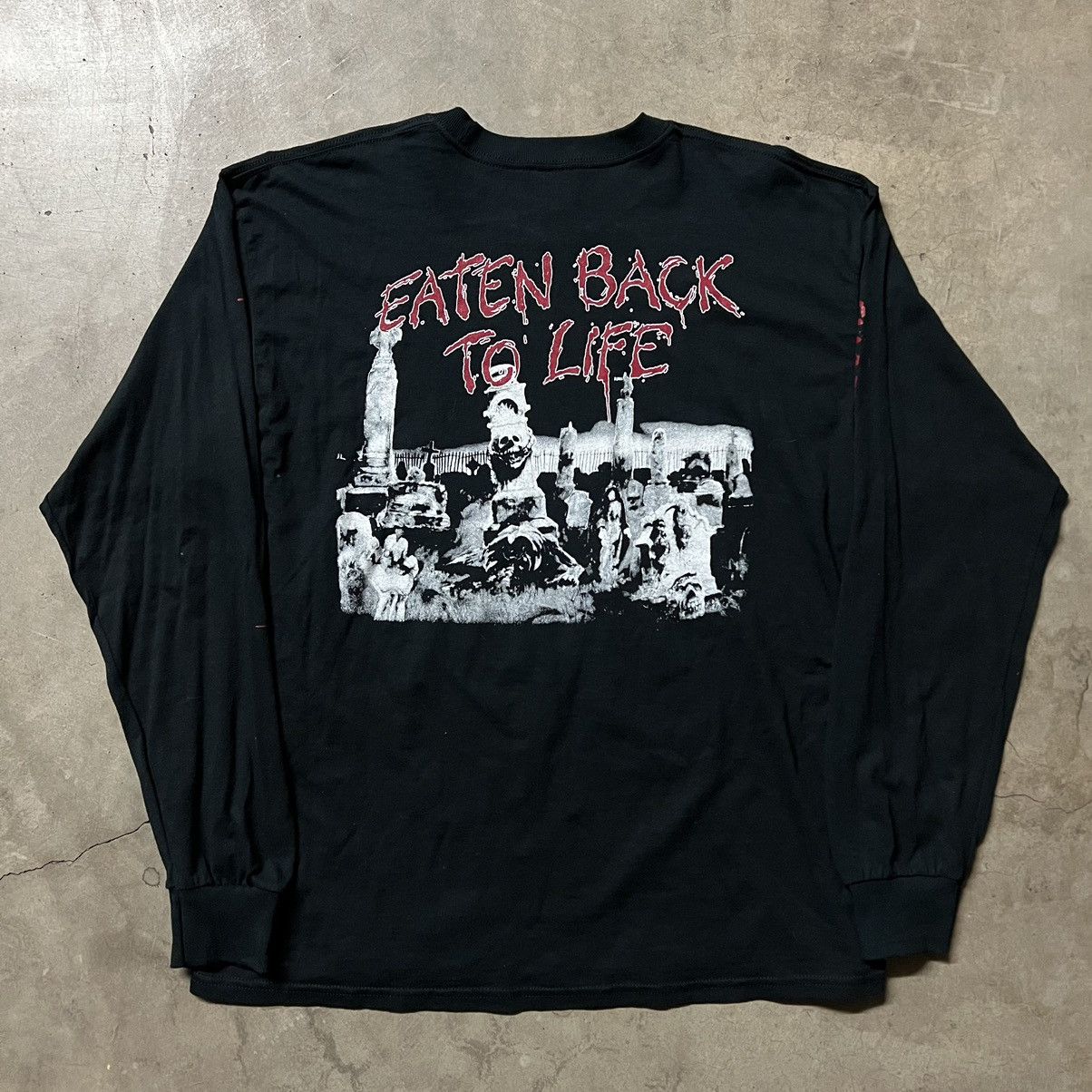 Band Tees × Vintage Vintage ‘02 Cannibal Corpse Eaten Back To Life Band T-Shirt Size US XL / EU 56 / 4 - 5 Thumbnail