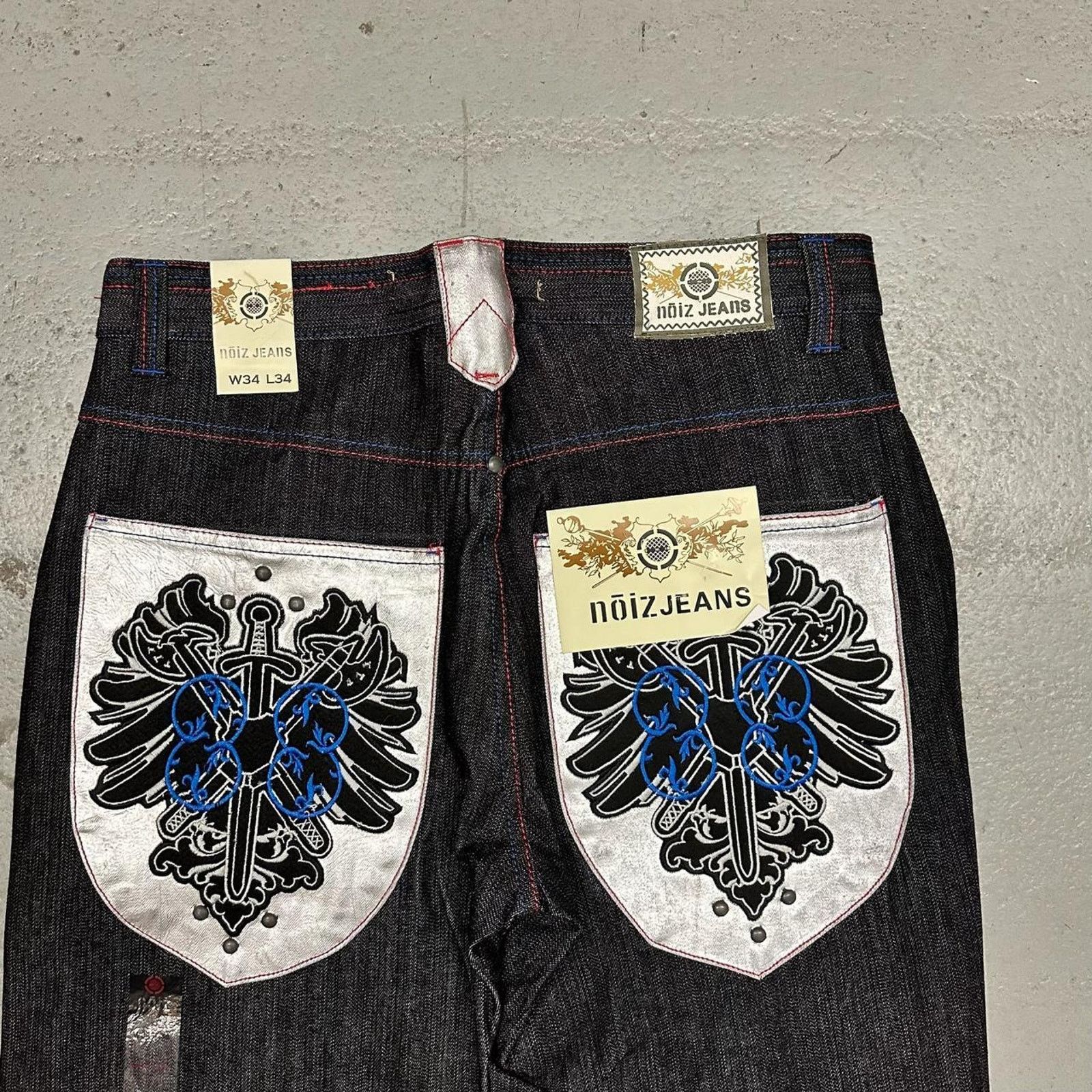 Vintage Vintage baggy y2k noiz black raw denim embroidered design Size US 34 / EU 50 - 2 Thumbnail