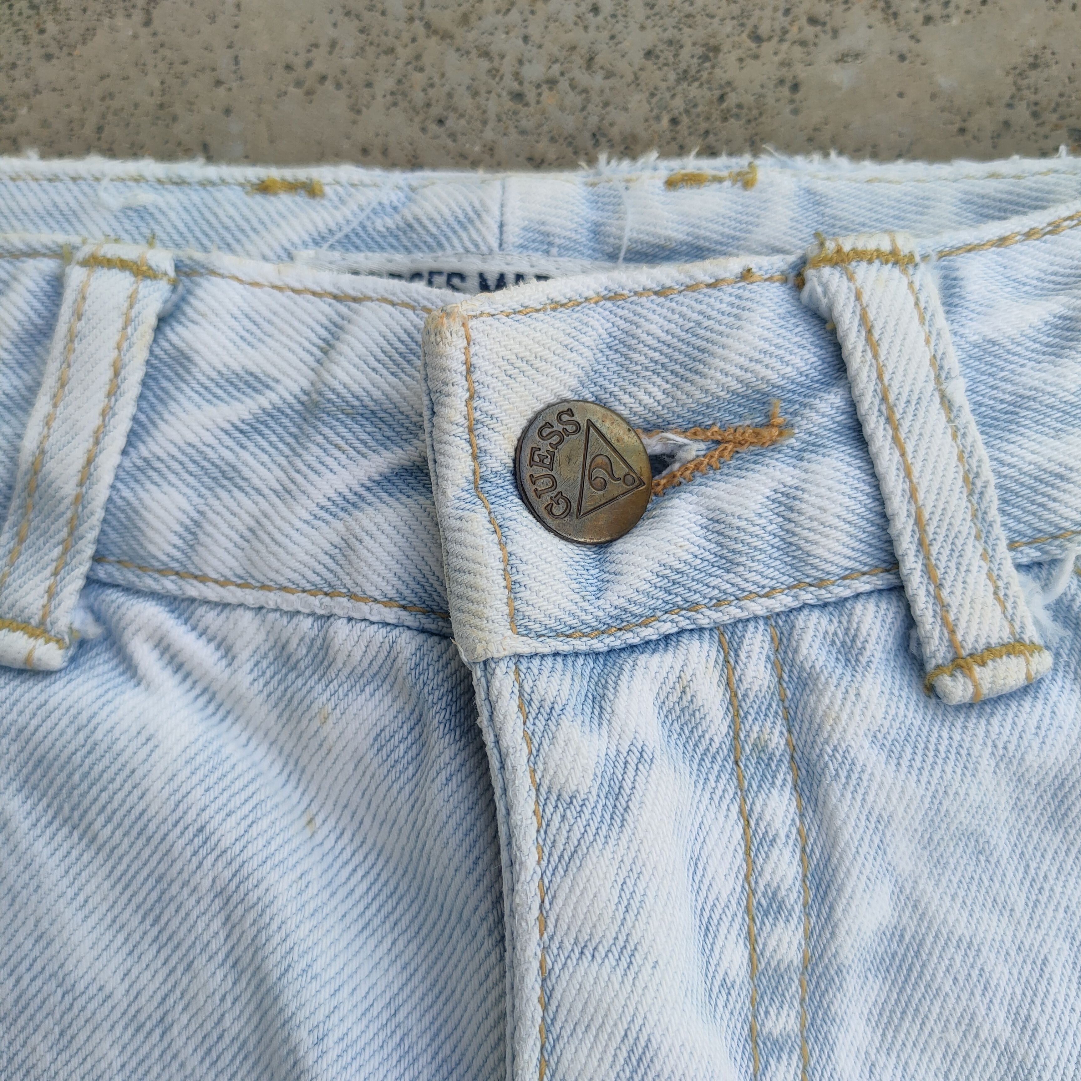 Guess GUESS x GEORGES MARCIANO LIGHT BLUE JEANS DENIM PANTS Size US 26 / EU 42 - 4 Thumbnail