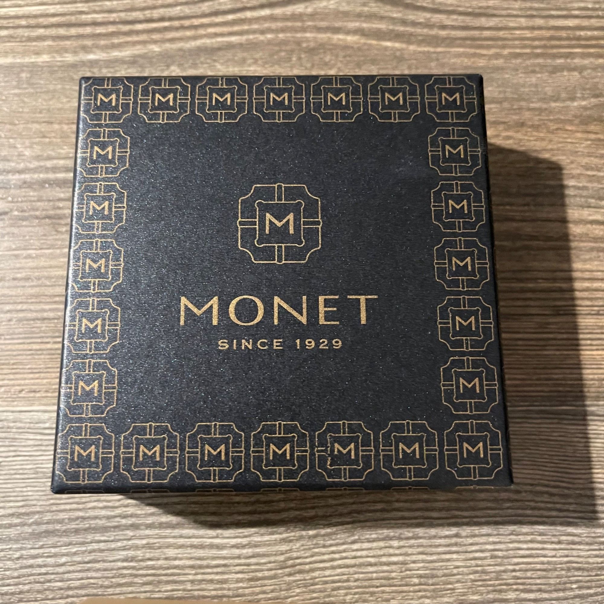 Monet Gold Monet Crystal Butterfly Cosmetic Compact Mirror New Size ONE SIZE - 5 Thumbnail