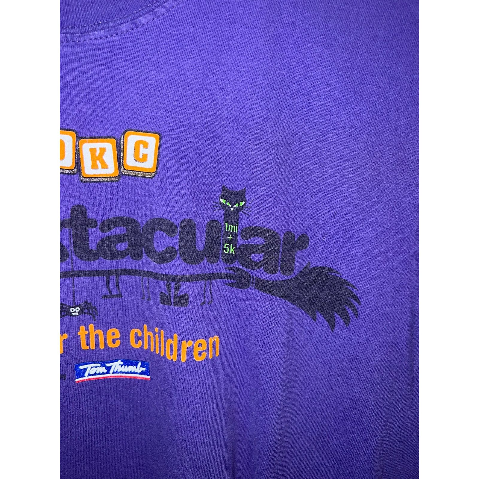 Port & Company Spooktacular Shirt Tom Thumb Halloween Tee Purple 2000s M Size US M / EU 48-50 / 2 - 4 Thumbnail