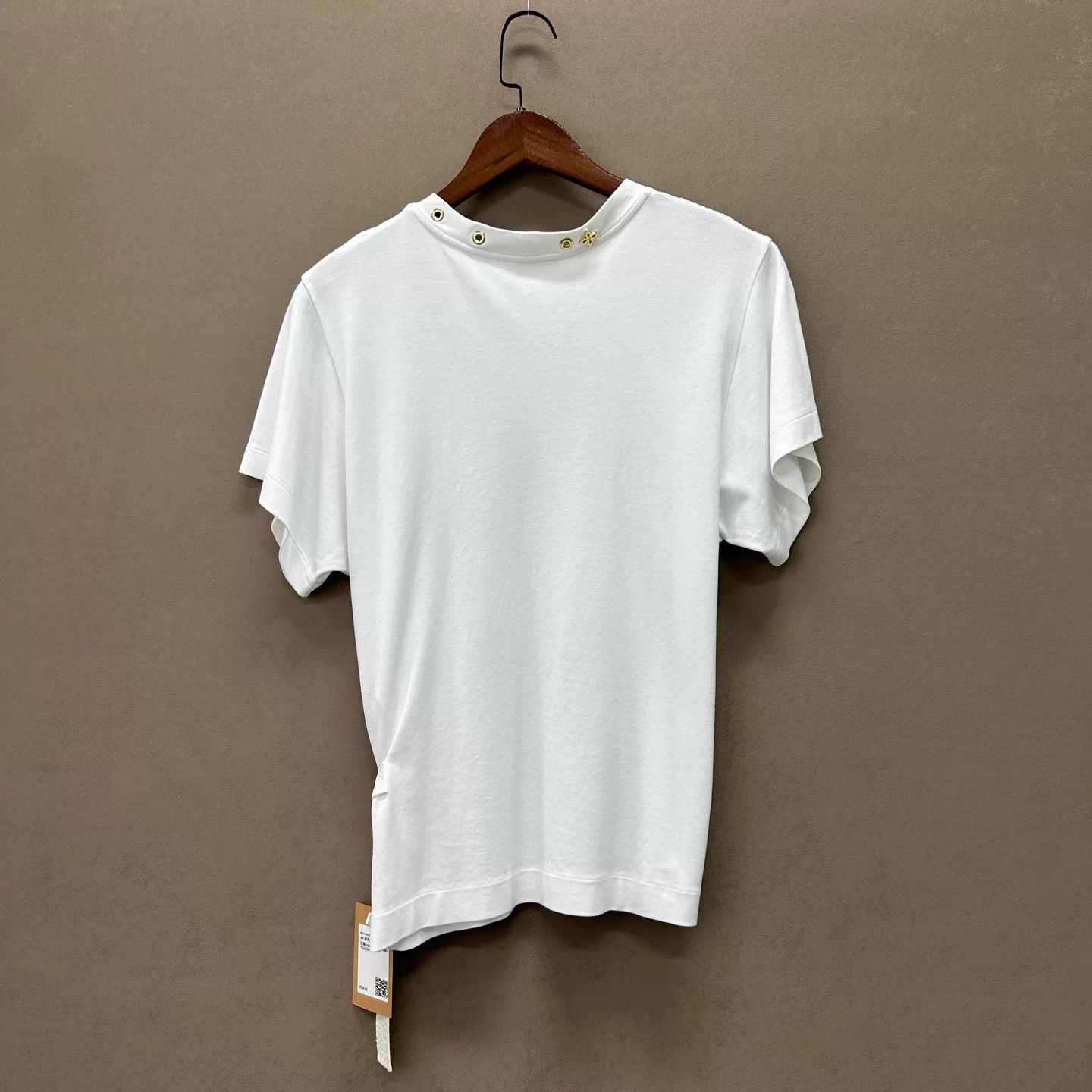 Louis Vuitton LV 4 - Leaf Clover Metal Logo Tee M 98 - new YS000599 Size M / US 6-8 / IT 42-44 - 4 Thumbnail