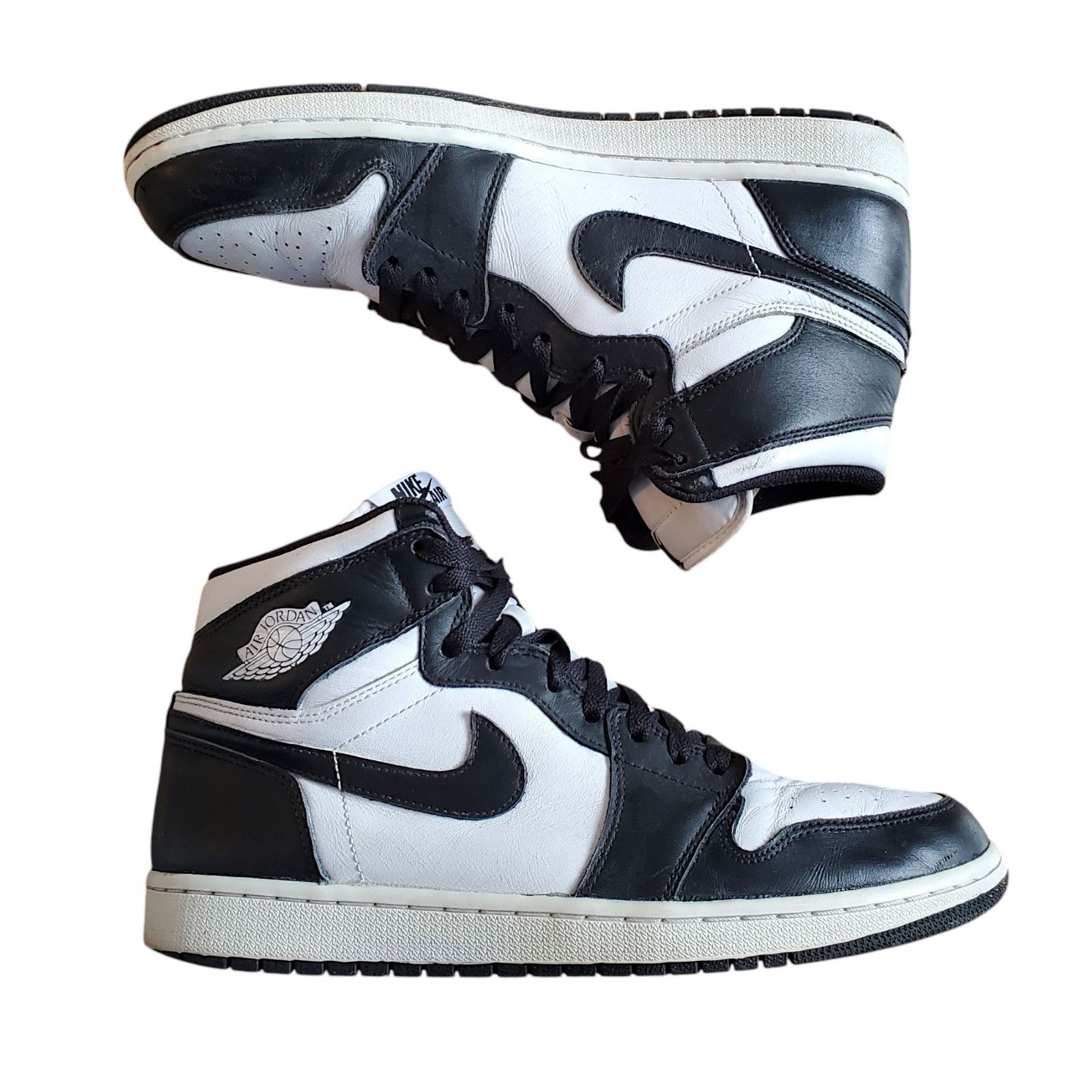 Jordan Brand × Nike 2014 Nike Jordan 1 High OG Black White size 11 us mens Size US 11 / EU 44 - 1 Thumbnail