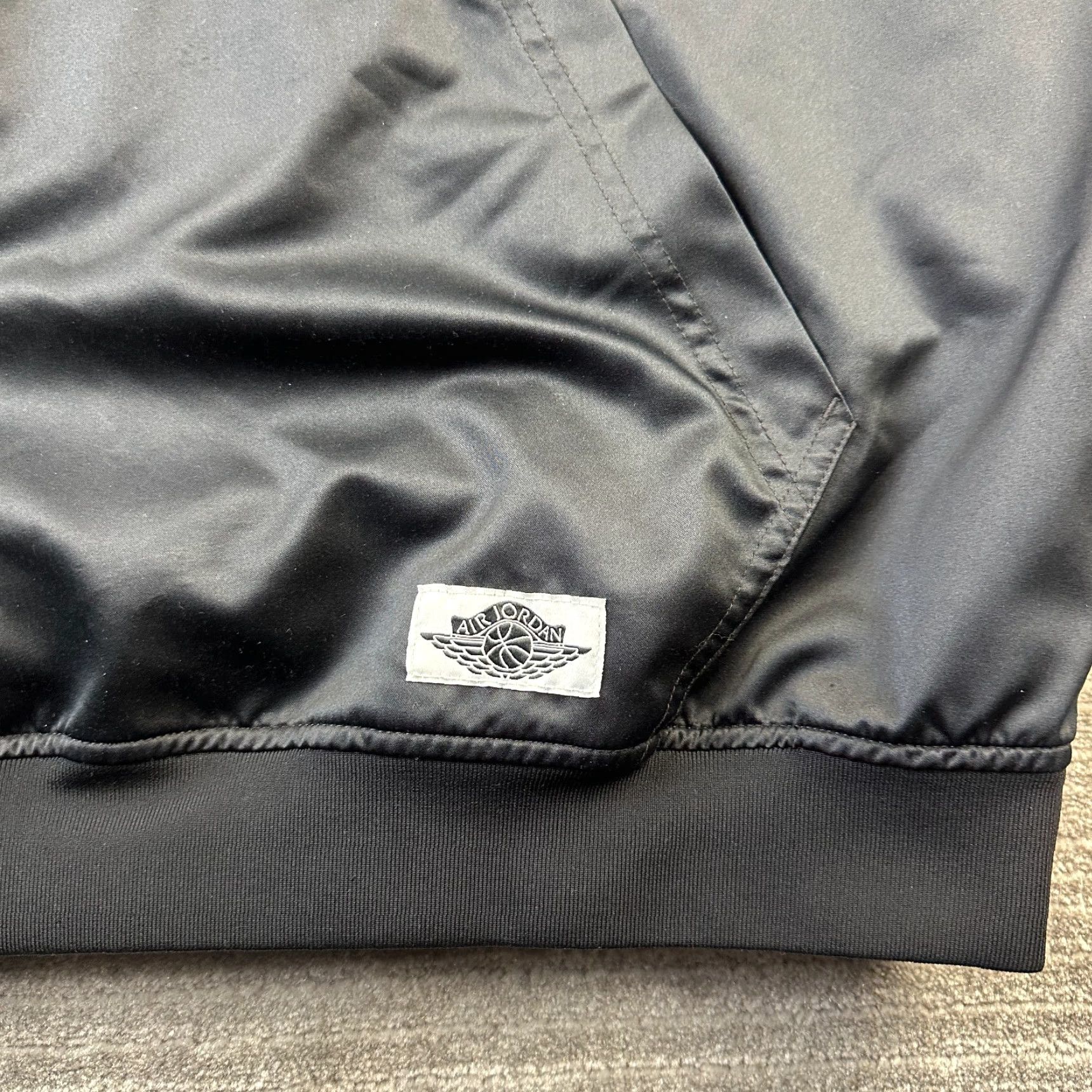Jordan Brand Jordan Jacket Mens Medium Black Satin Retro 1 Quarter Zip Sportswear Track Jacket Basketball Air Jordan Size US M / EU 48-50 / 2 - 4 Thumbnail