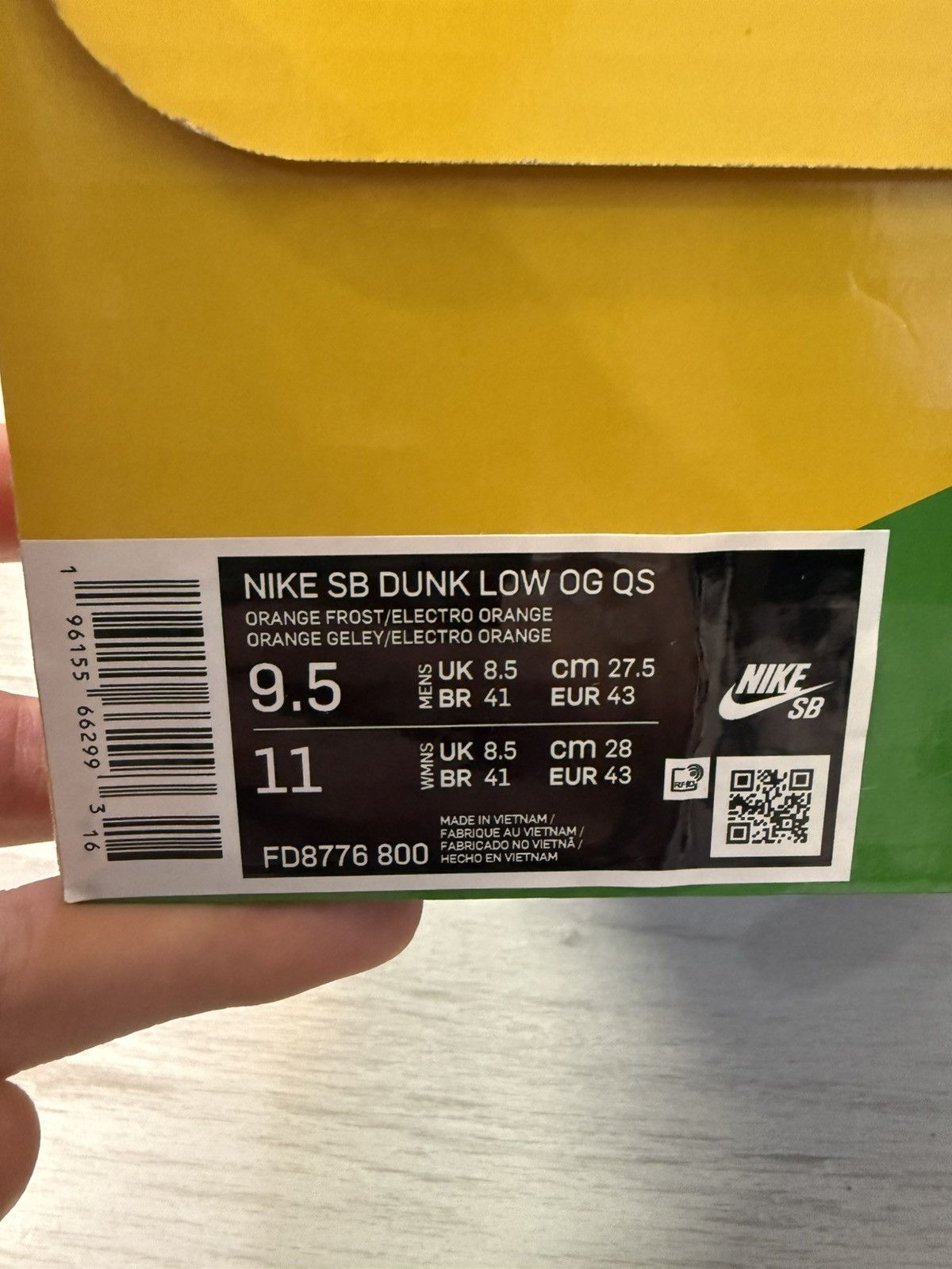 Nike 2022 Nike SB Dunk Low Concepts Orange Lobster Special Box Size US 9.5 / EU 42-43 - 13 Thumbnail