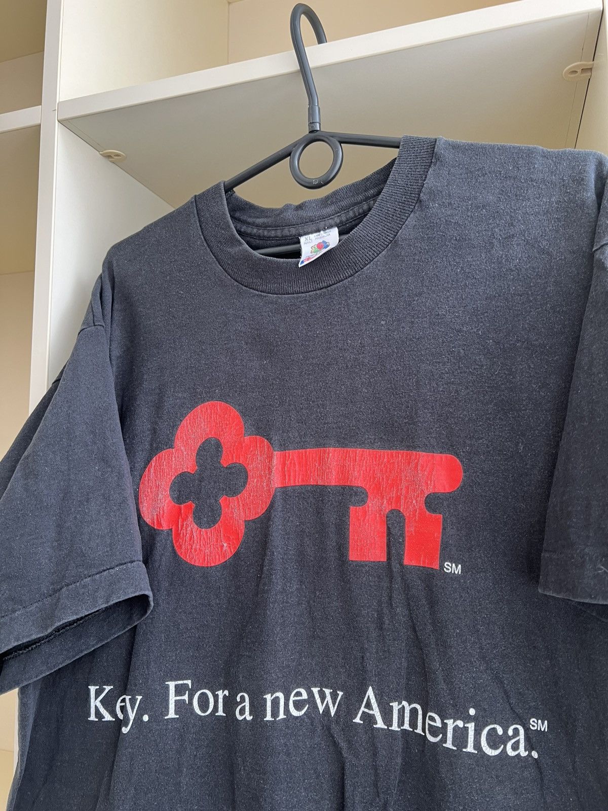 Vintage Vintage 90s Key. For a new America T-Shirt Made in USA Size US XL / EU 56 / 4 - 9 Thumbnail