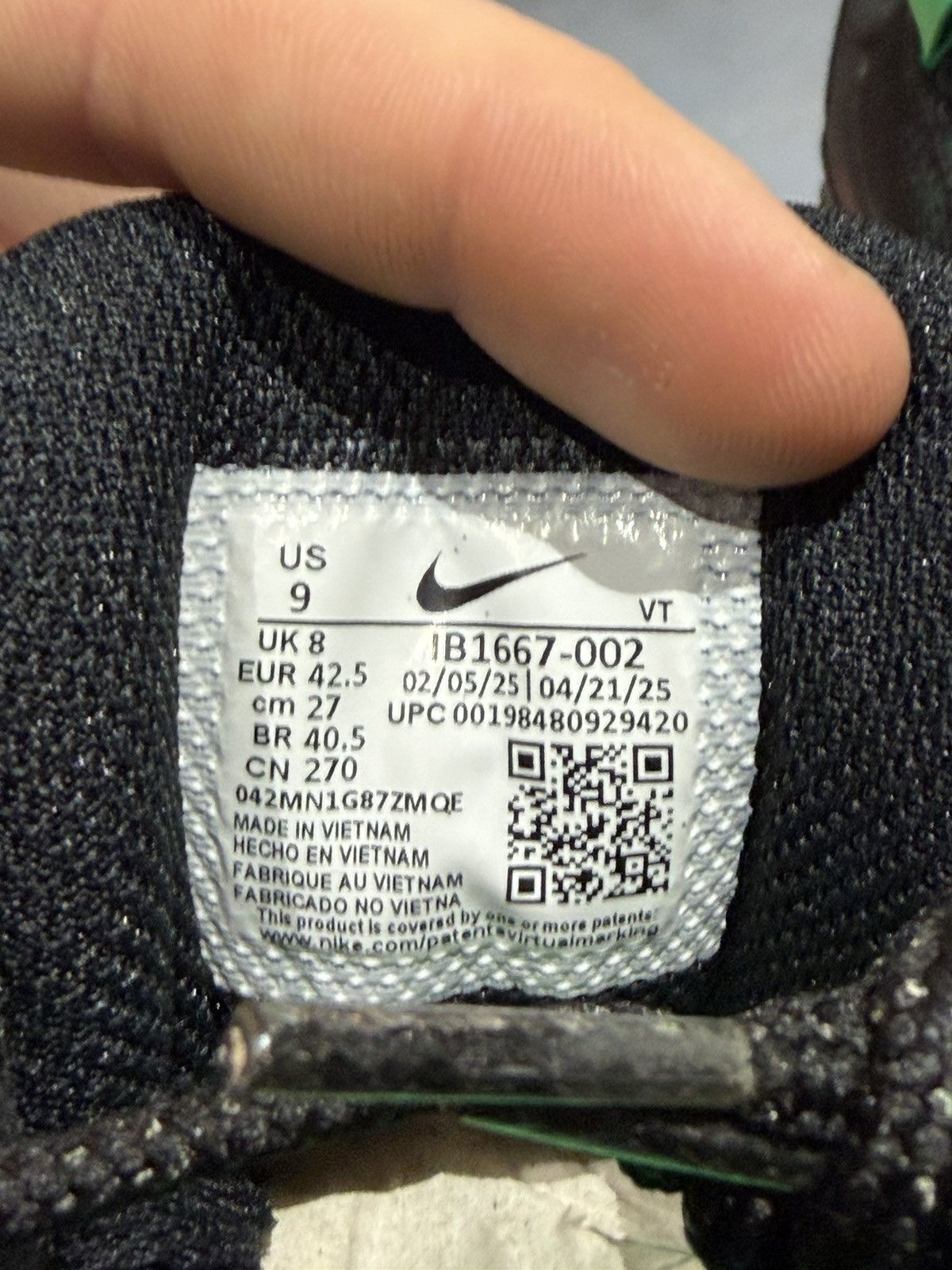 Nike Size 9 - Nike Air Max 95 OG Big Bubble Black Green Shock Size US 9 / EU 42 - 8 Thumbnail