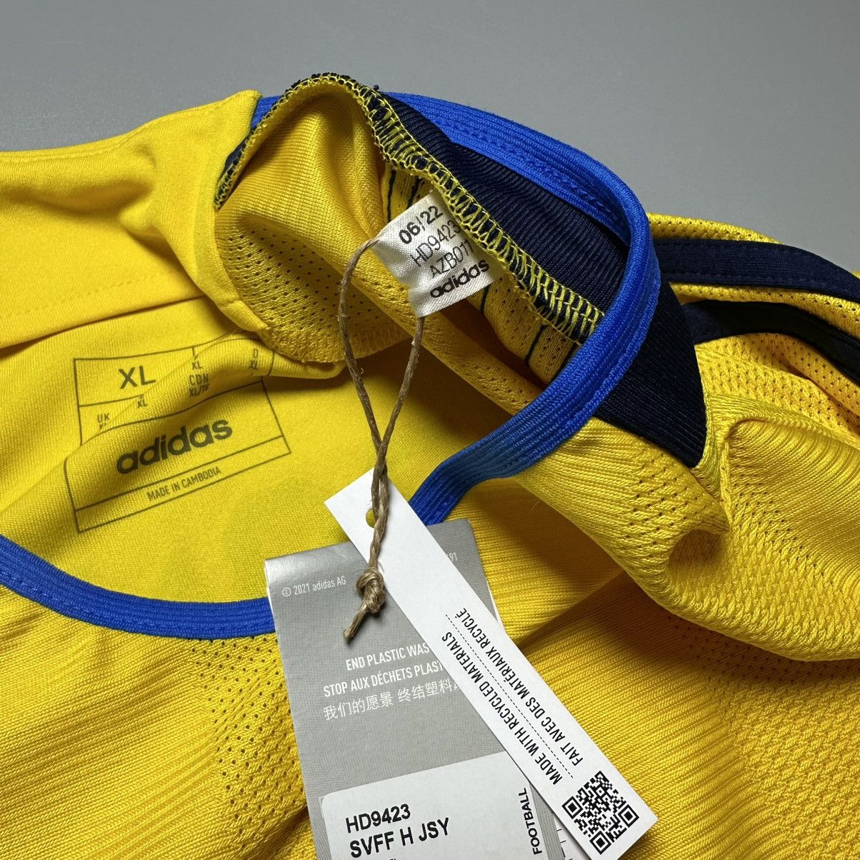 Adidas SWEDEN ADIDAS 2022 WORLD CUP FOOTBALL HOME SOCCER JERSEY Size US XL / EU 56 / 4 - 7 Thumbnail