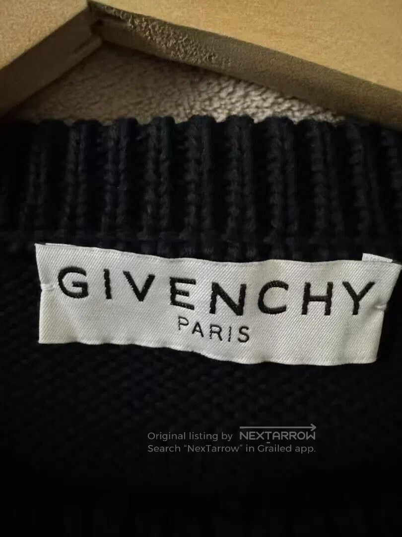 Givenchy Givenchy Logo Sweater with Distorted Letters. Size US M / EU 48-50 / 2 - 3 Thumbnail