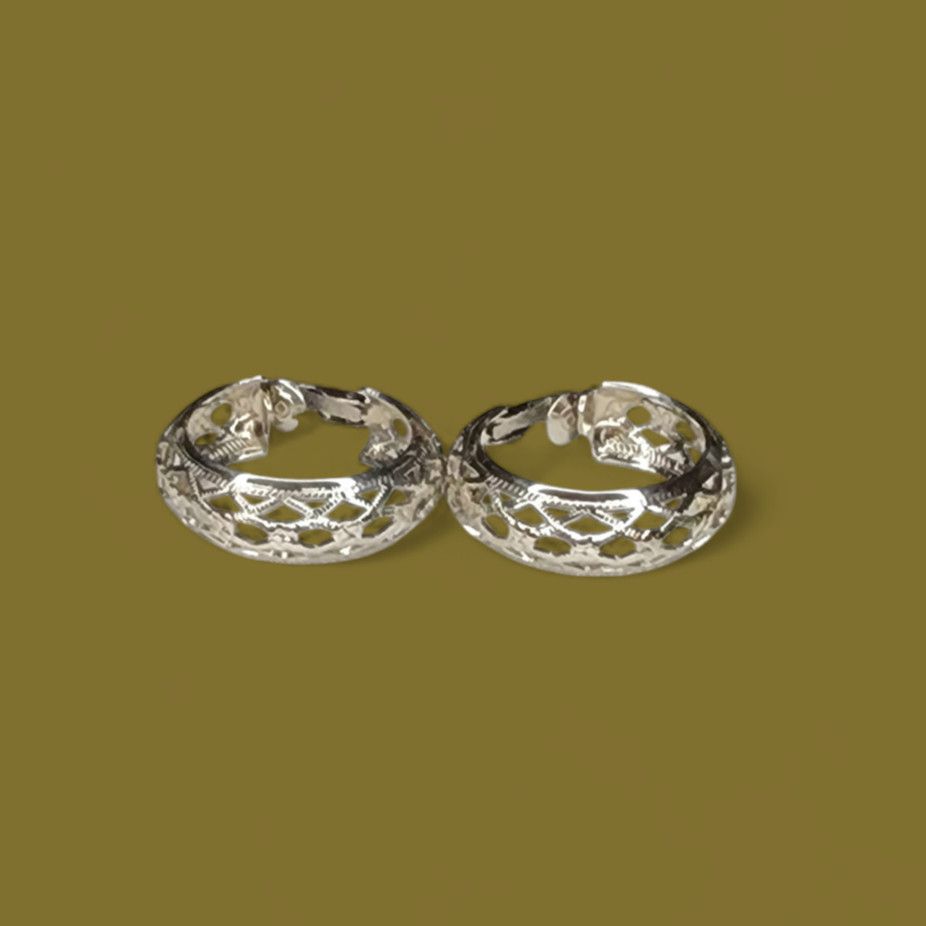 The Unbranded Brand Brazil handcrafted silvertone Filigree clip on earrings Size ONE SIZE - 2 Thumbnail