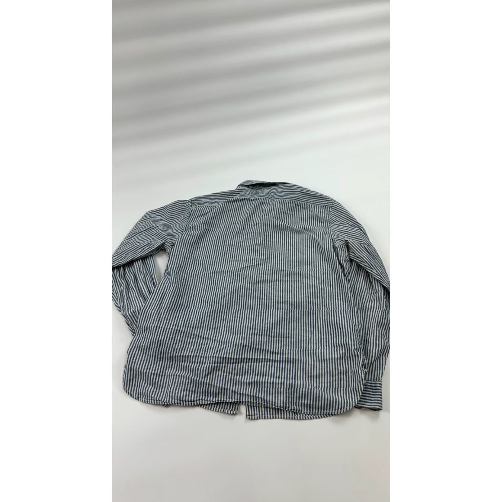 Gap Gap Button-Up Shirt Mens Large Blue Striped Long Sleeve Collared Casual Workwear Size US L / EU 52-54 / 3 - 2 Thumbnail