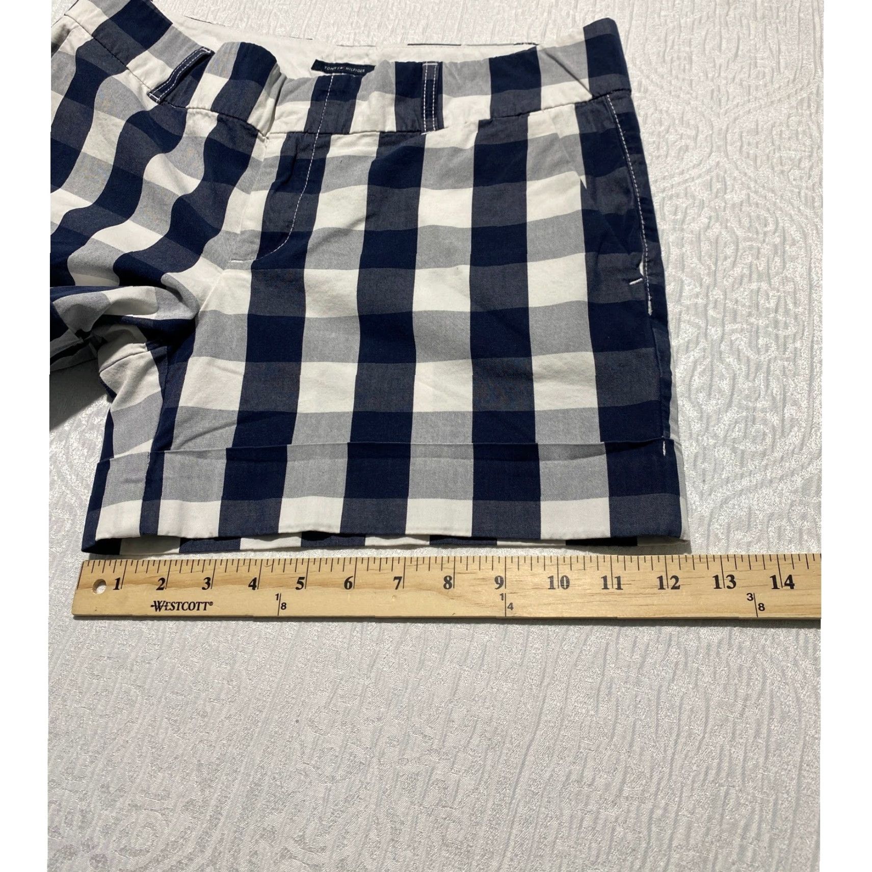 Tommy Hilfiger Tommy Hilfiger Womens Chino Shorts Navy Blue White Gingham Check 8 Cuffed Shirt/Shorts Size 30" / US 8 / IT 44 - 7 Thumbnail