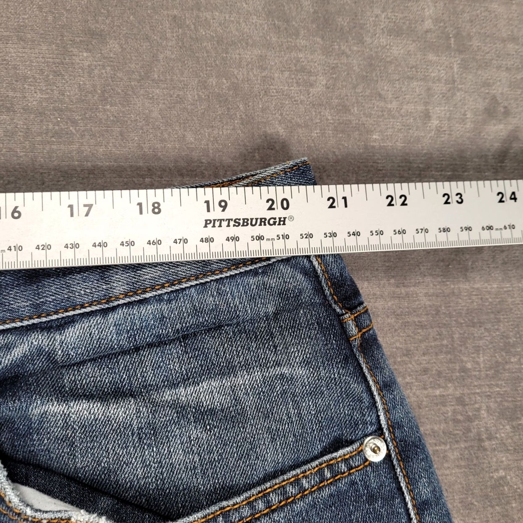 Rocawear Rocawear Mens Jeans Relaxed Fit Blue Wash Denim 42x32 Size US 38 / EU 54 - 5 Thumbnail