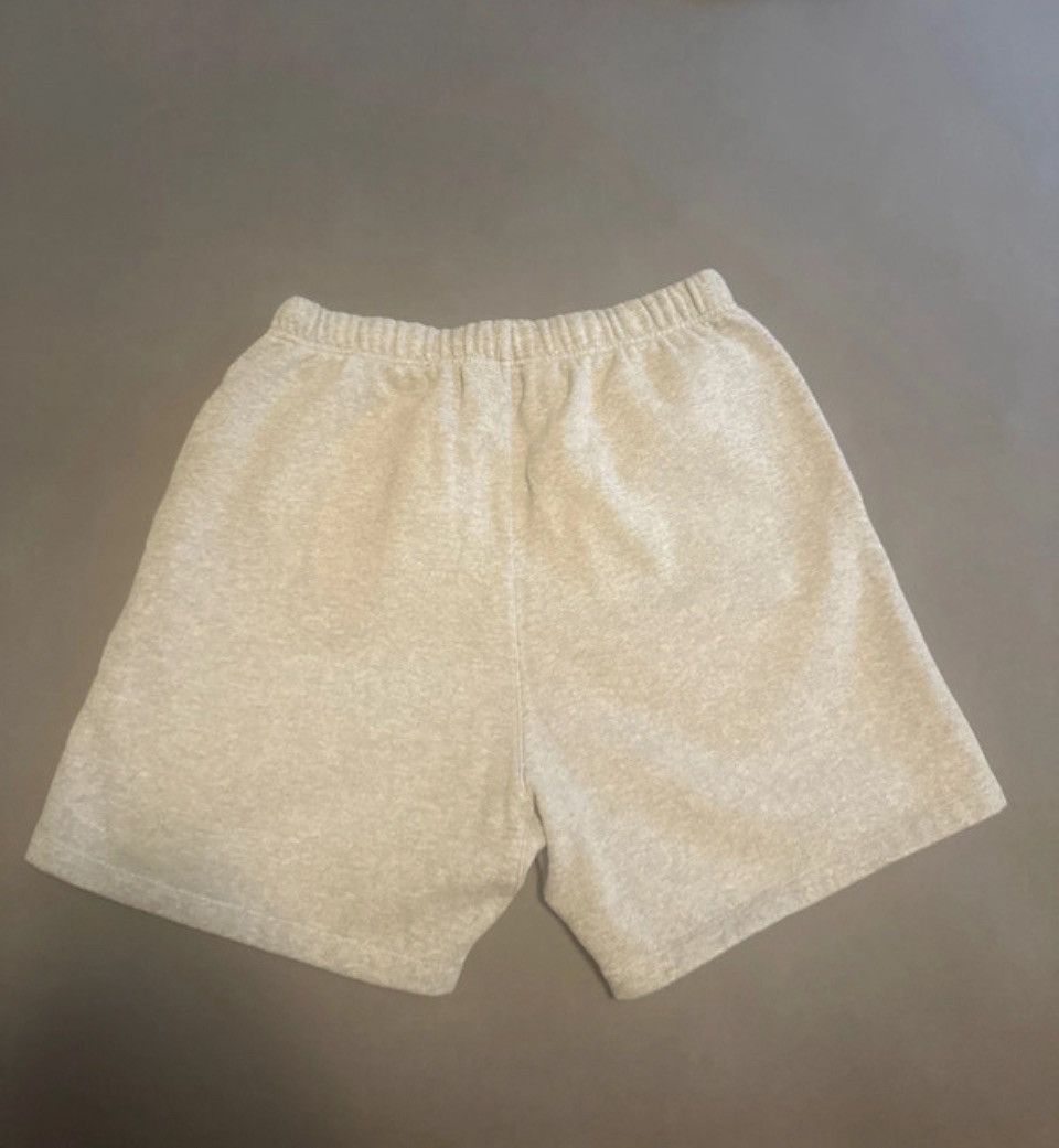 Essentials fear of god shorts dark oatmeal