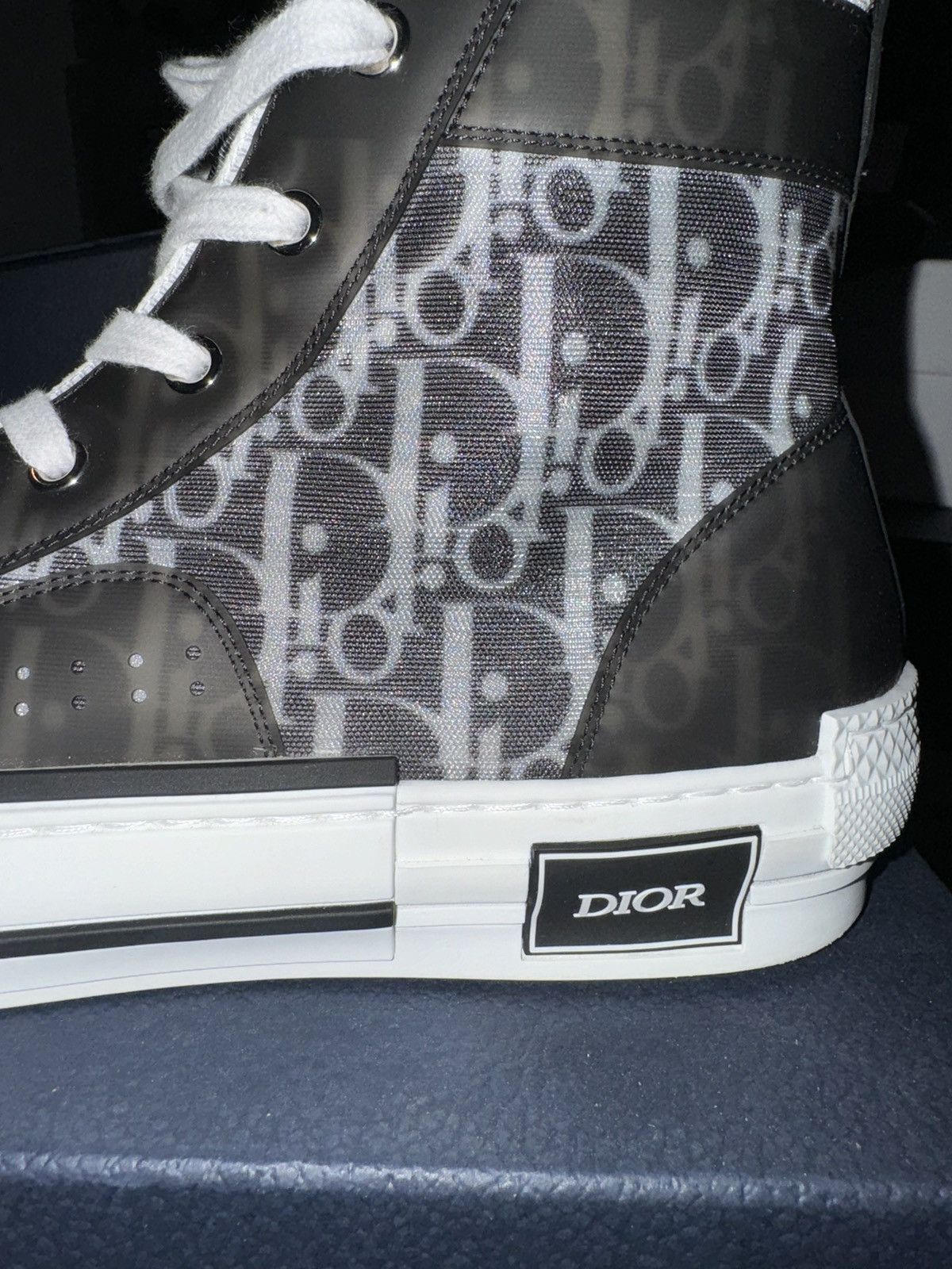 Dior Dior B23 High Top Black and White Oblique Canvas Size US 10 / EU 43 - 4 Thumbnail