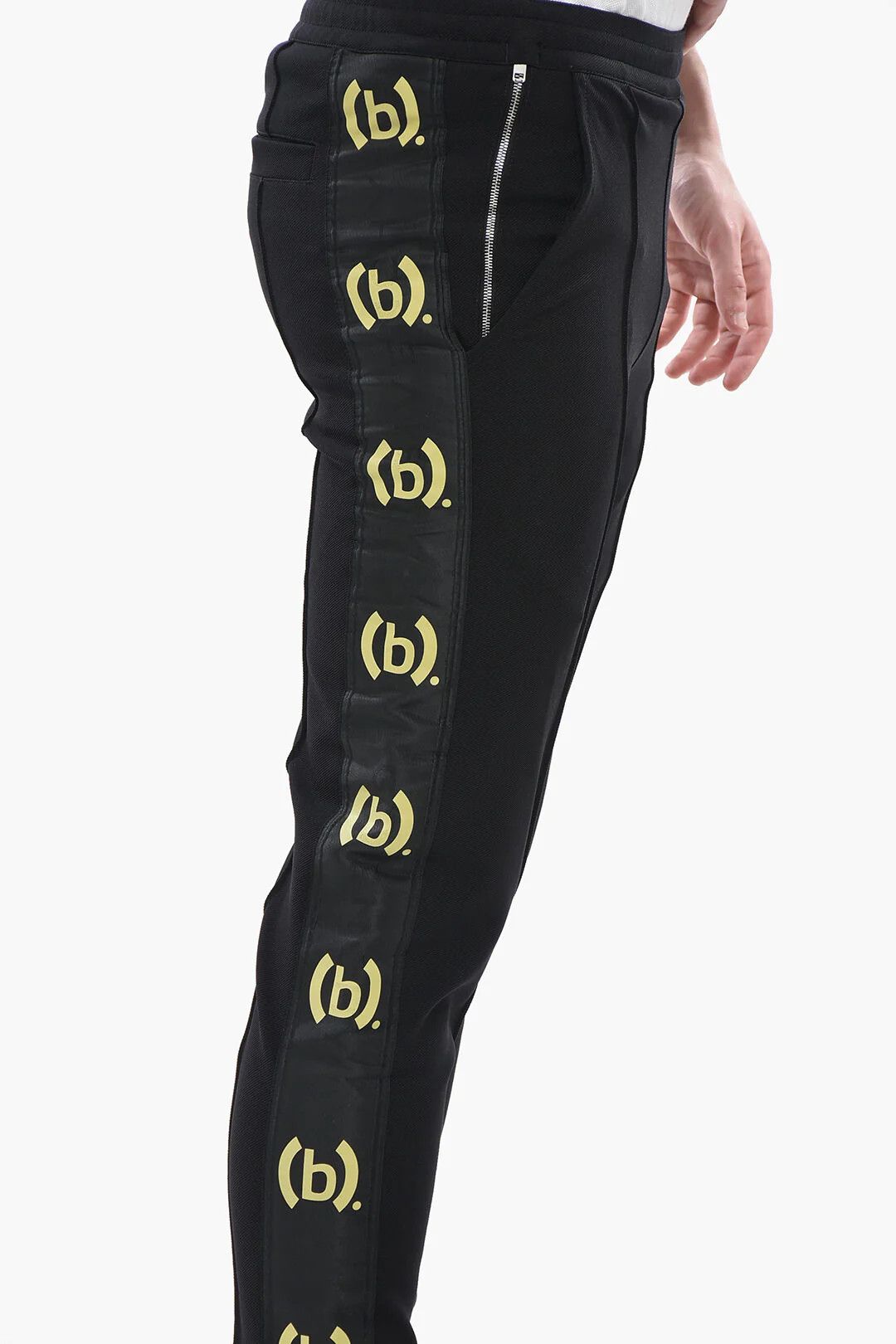 Givenchy og1mm0326 Sweatpants & Joggers in Black Size US 28 / EU 44 - 3 Thumbnail
