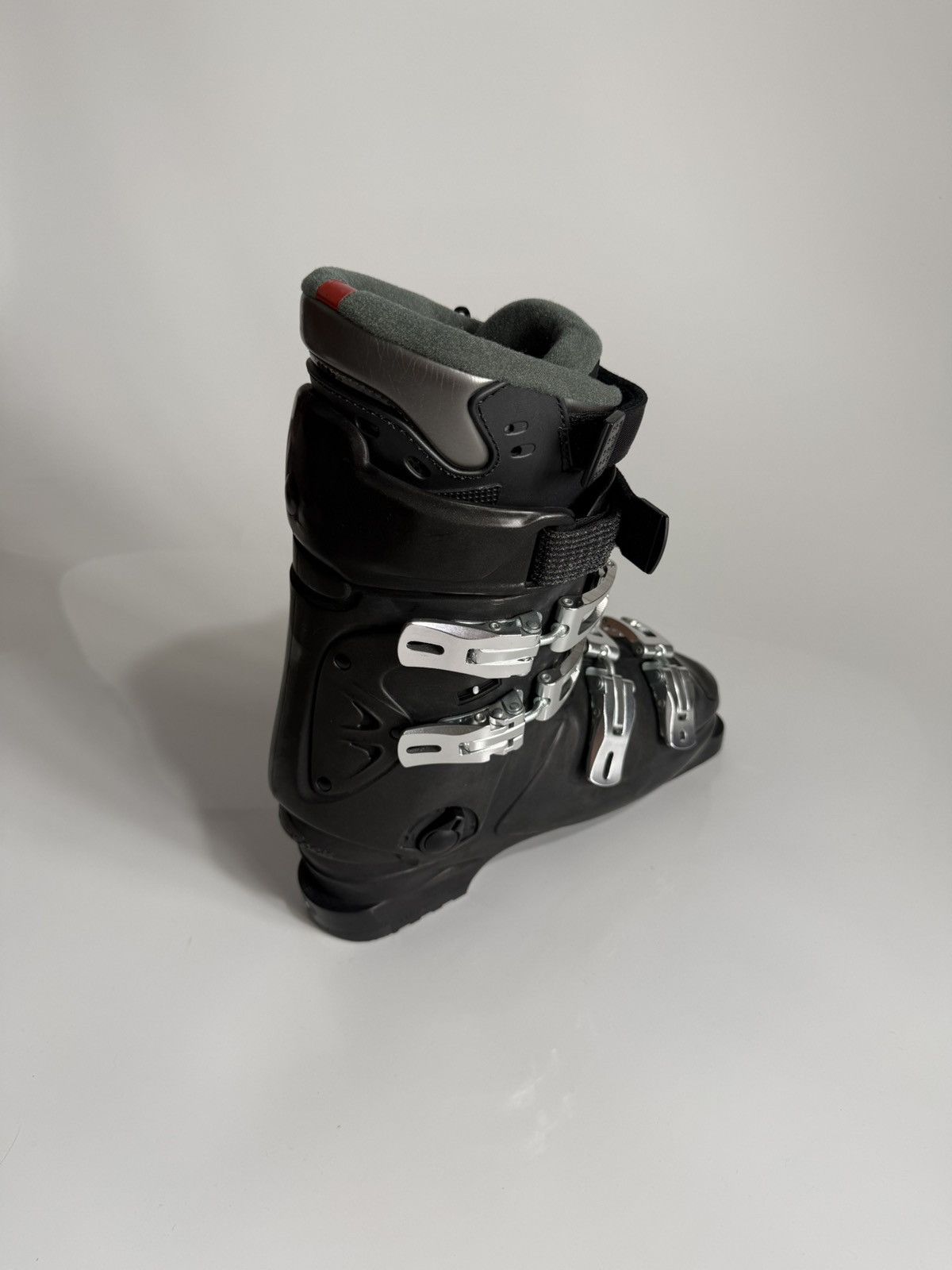 Prada Prada AW2013 Ski Boots Size US 9 / EU 42 - 3 Thumbnail