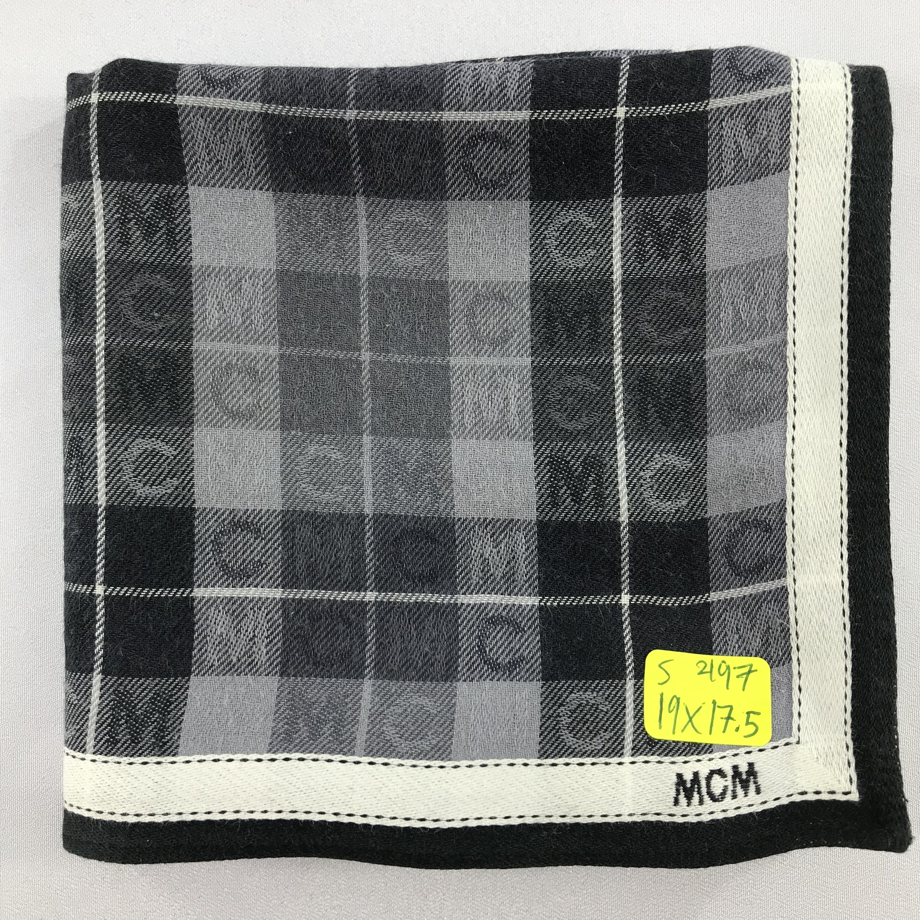 MCM MCM Bandana / Handkerchief / Neckerchief - S2197 Size ONE SIZE - 5 Thumbnail