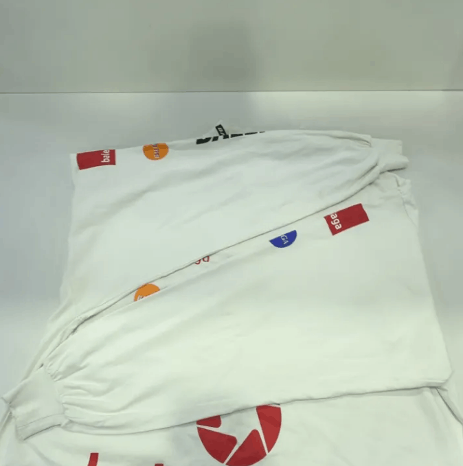 Balenciaga Balenciaga Oversized Long-Sleeve T-Shirt 1M Size US S / EU 44-46 / 1 - 10 Thumbnail