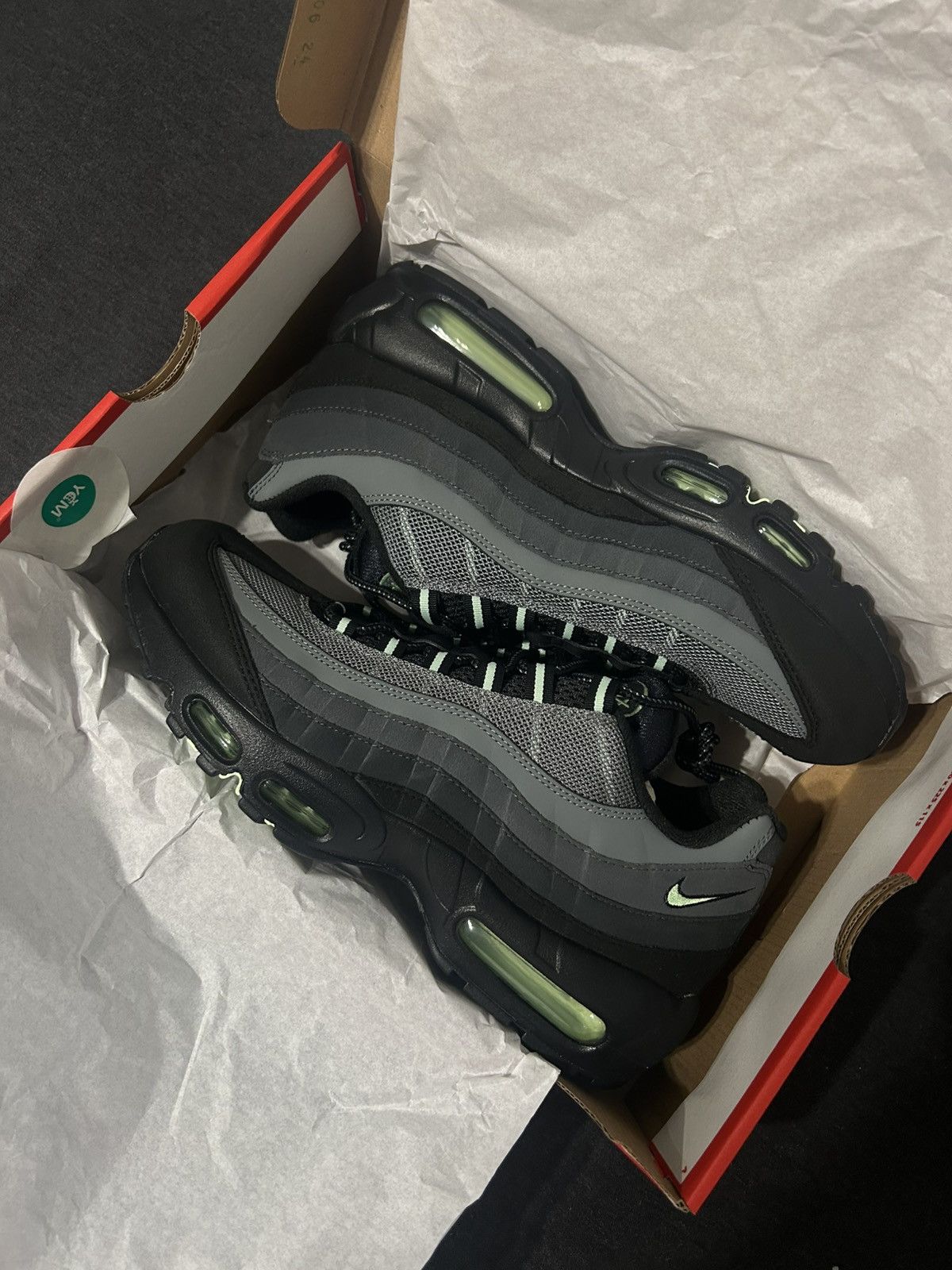 Nike Nike AirMax 95 size 43 (27,5 sm) Size US 9.5 / EU 42-43 - 1 Thumbnail