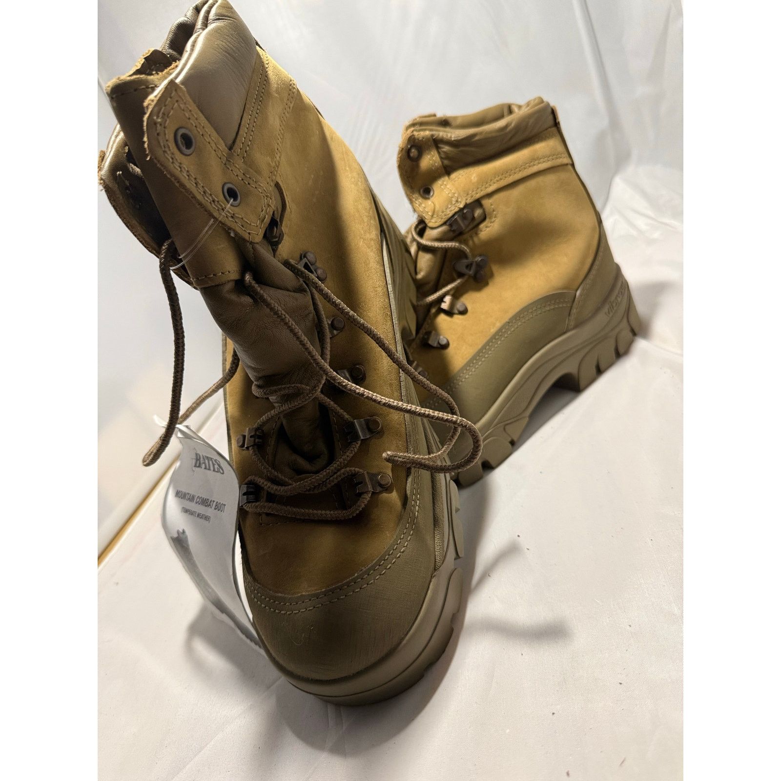 BATES Combat Boots Hiker Brown VIBRAM Sole Size 8.5 W