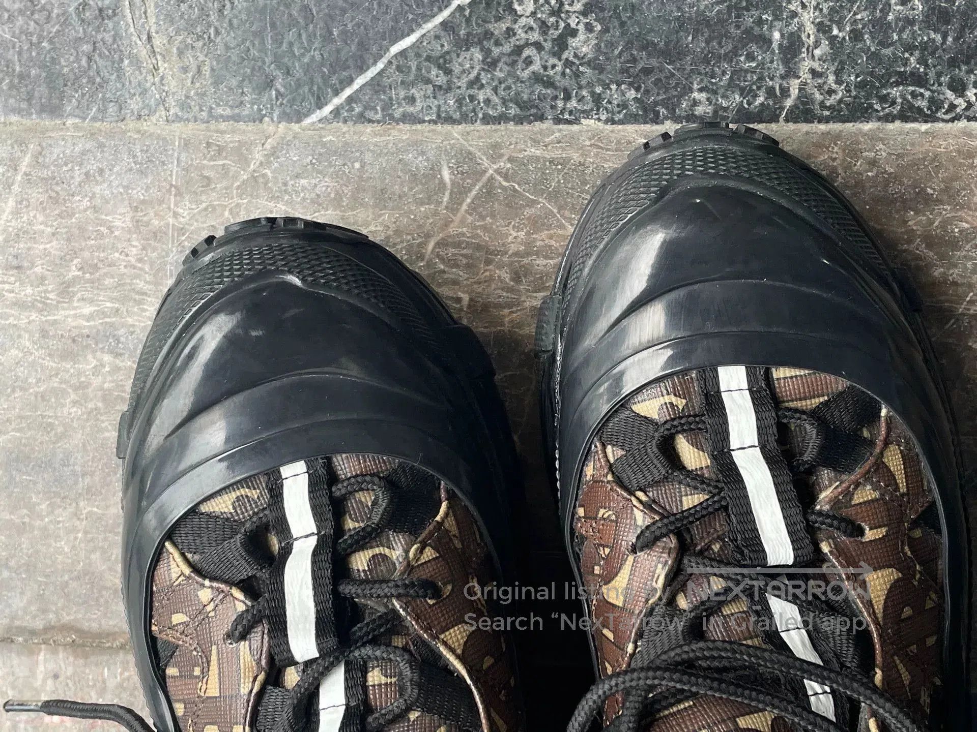 Burberry Burberry Outdoor Travel Shoes. Size US 10 / EU 43 - 5 Thumbnail