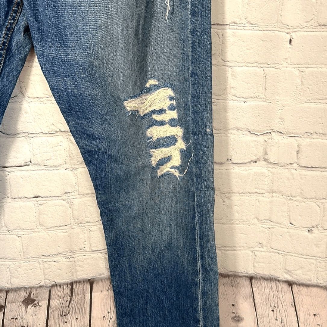 Levi's VINTAGE Levi’s 508 Jeans Mens Distressed Regular Taper Blue 36x32 Mens Jeans Straight Blue 32 Inseam Size US 36 / EU 52 - 4 Thumbnail