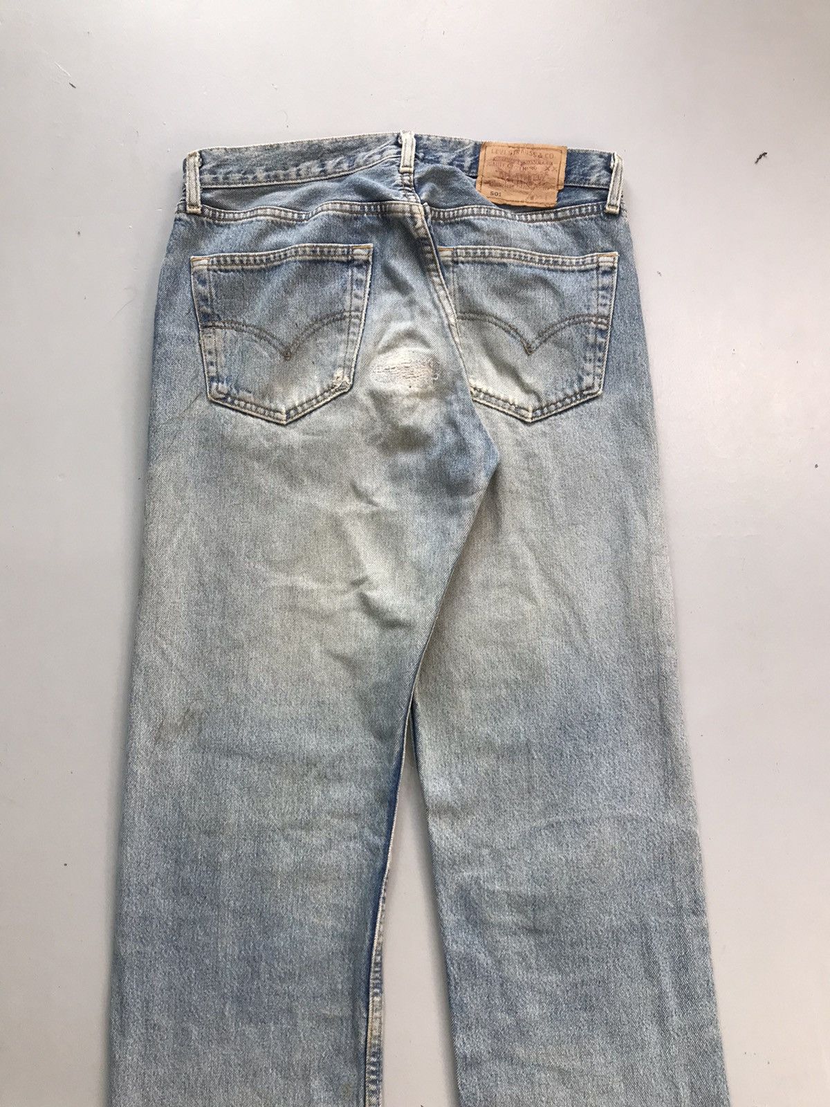 Levi's Vintage Levi’s 501 distressed denim Size US 32 / EU 48 - 13 Thumbnail
