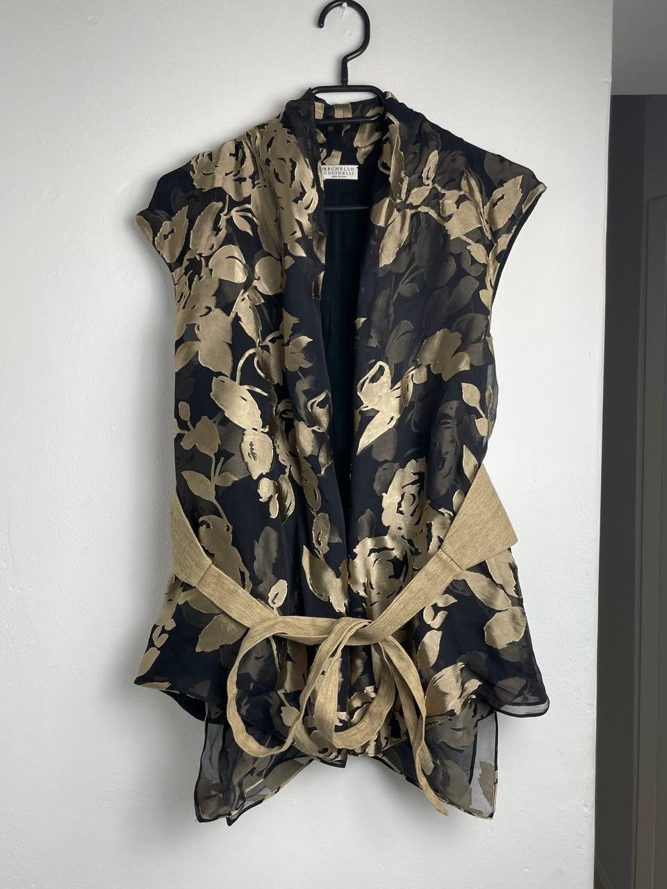 Brunello Cucinelli Brunello Cucinelli Silk Women’s jacket Luxury Brand Rare Size S / US 4 / IT 40 - 1 Thumbnail